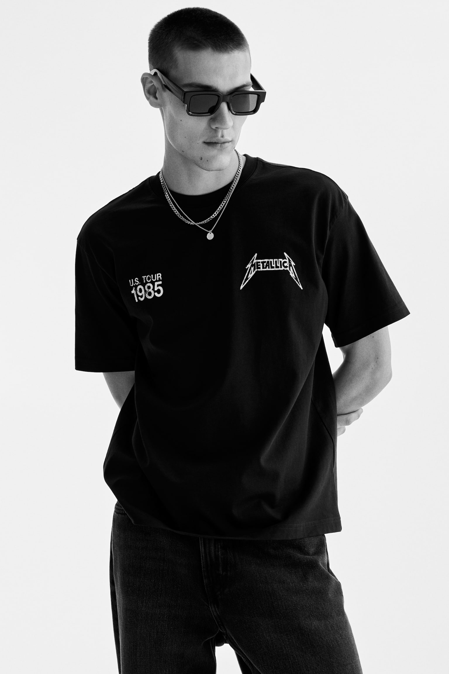 Loose Fit T-shirt - Black/Metallica/Black/Nirvana/White/Honda/Black/Florida Gators/White/University of Michigan/White/Claude Monet/Black/ 2pac/Brown/Van Gogh/White/Oasis/White/The Rolling Stones/White/NASCAR - 7