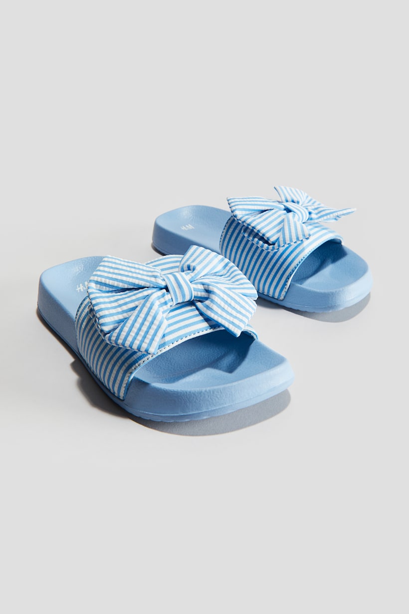 Pool Shoes H And M Flip Flops Pool Sliders With Embossed Branding