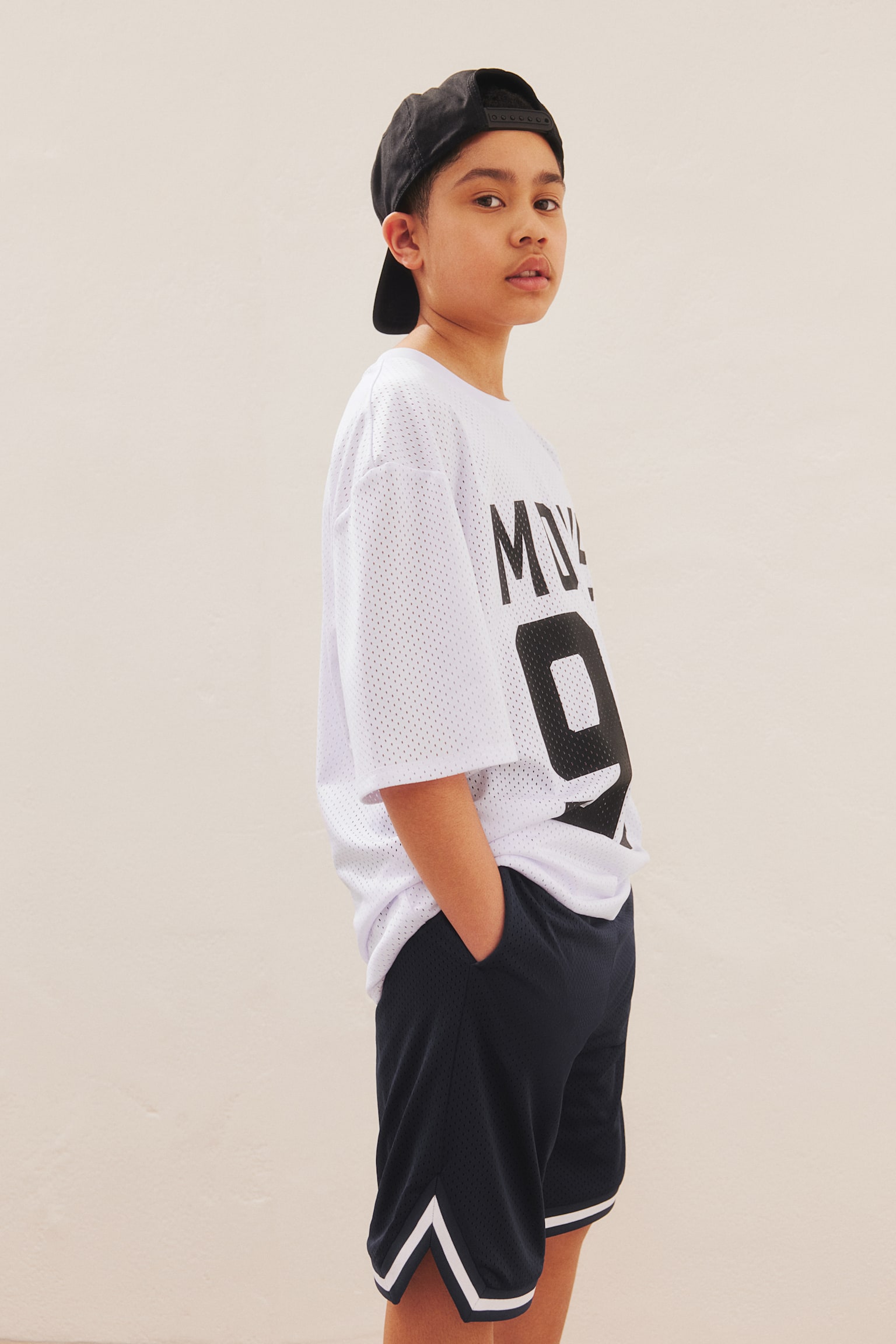 Activewear Tee In DryMove™ Mesh - White/Move 90 - 3