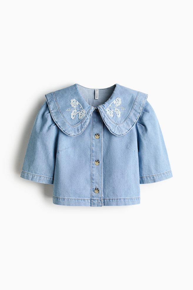 Jeansbluse mit Kragen - Helles Denimblau/Blumen - 1