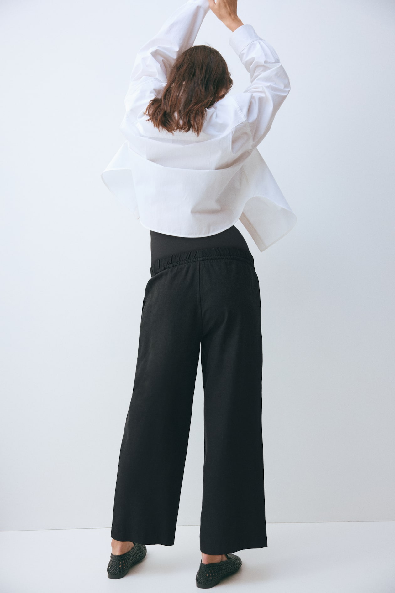 MAMA Linen-Blend Drawstring Pants - image 5