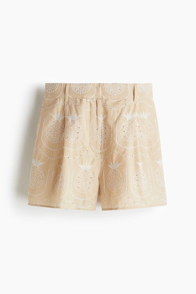 Shorts mit Broderie Anglaise - Greige/Ananasse - 1