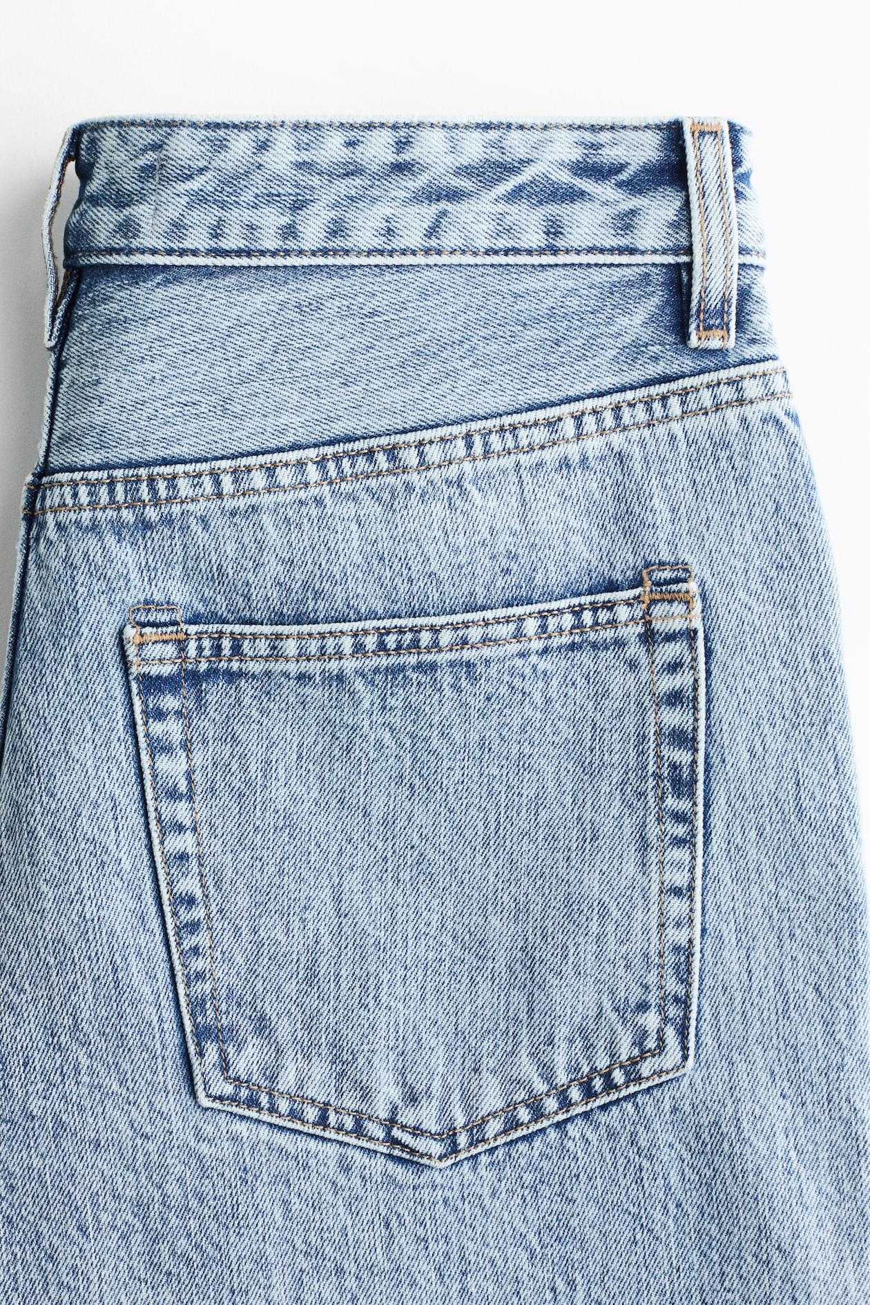 Straight-Leg Jeans - image 3
