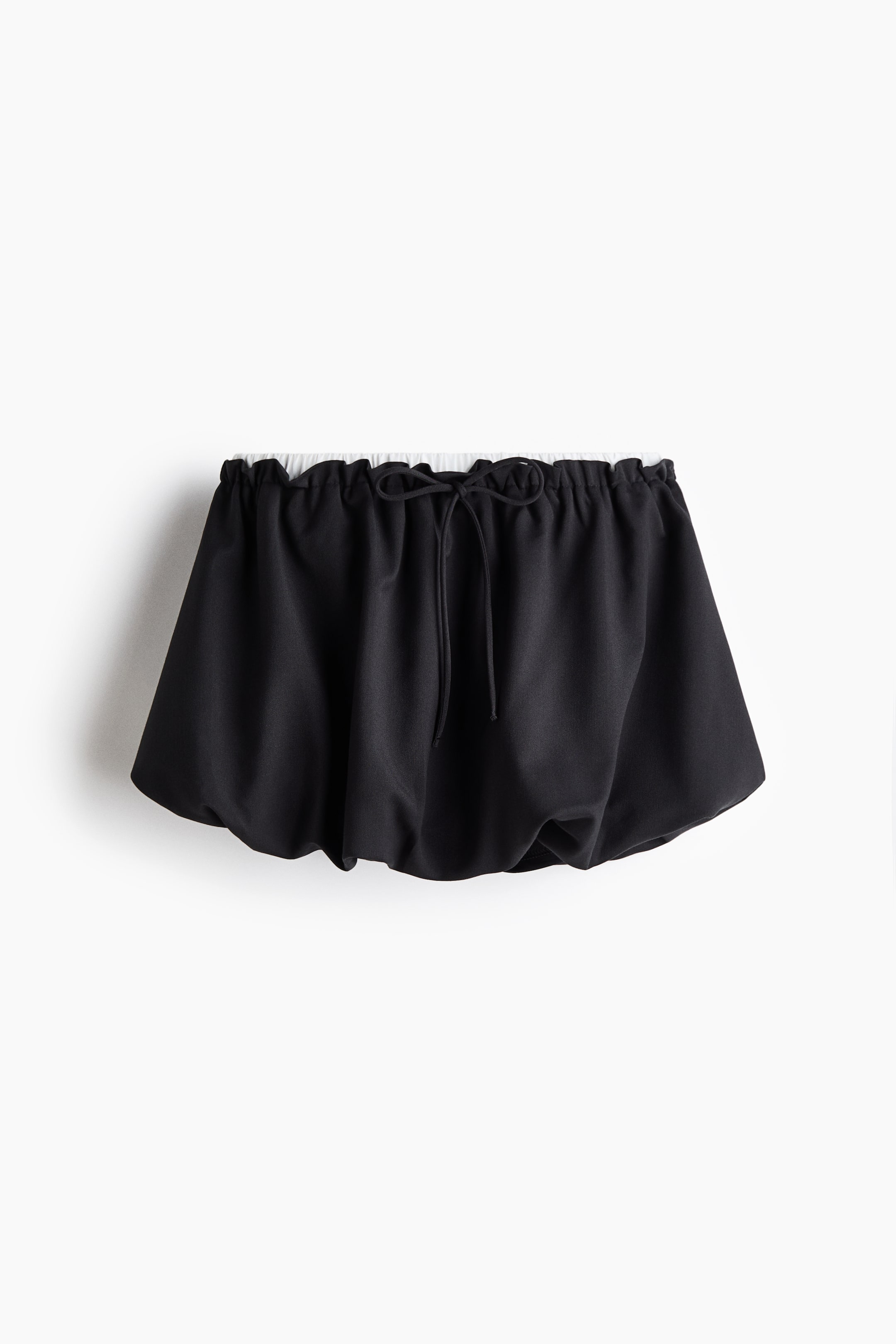 Xem ảnh lớn hơn: Quần short giả váy dáng bóng bay - Màu xám đậm - Ladies | H&M VN 1
