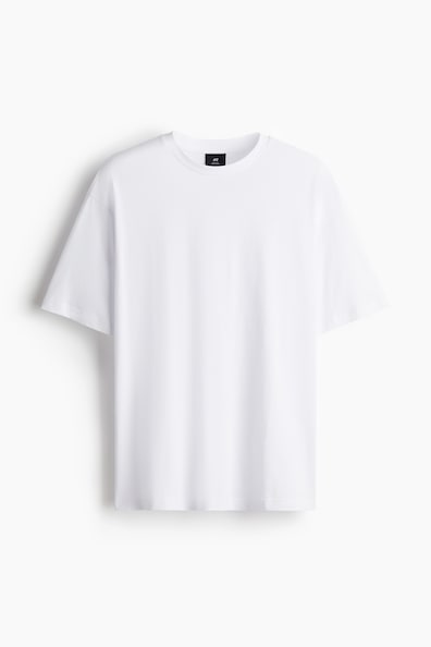 ルーズフィットTシャツ