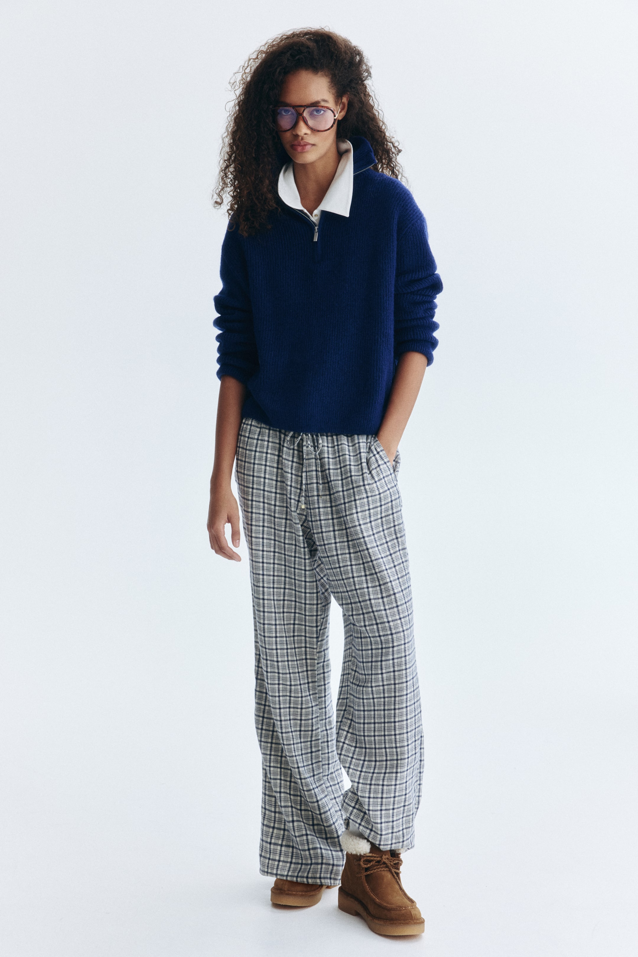 View larger image: Pyjama bottoms - Light beige/Checked - Ladies | H&M SG 1