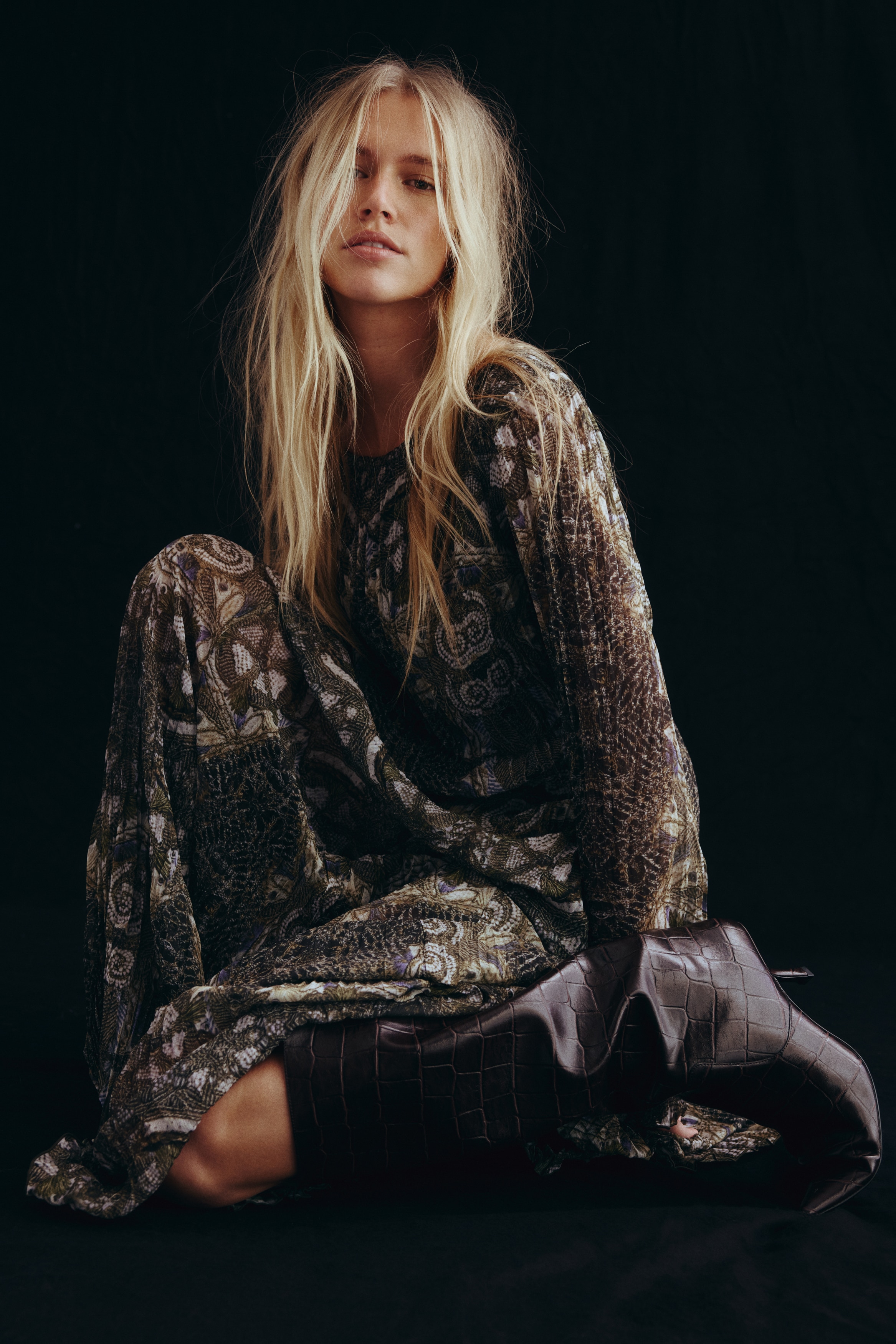 Women's Dark khaki green/patterned Crinkled Dress | H&M US