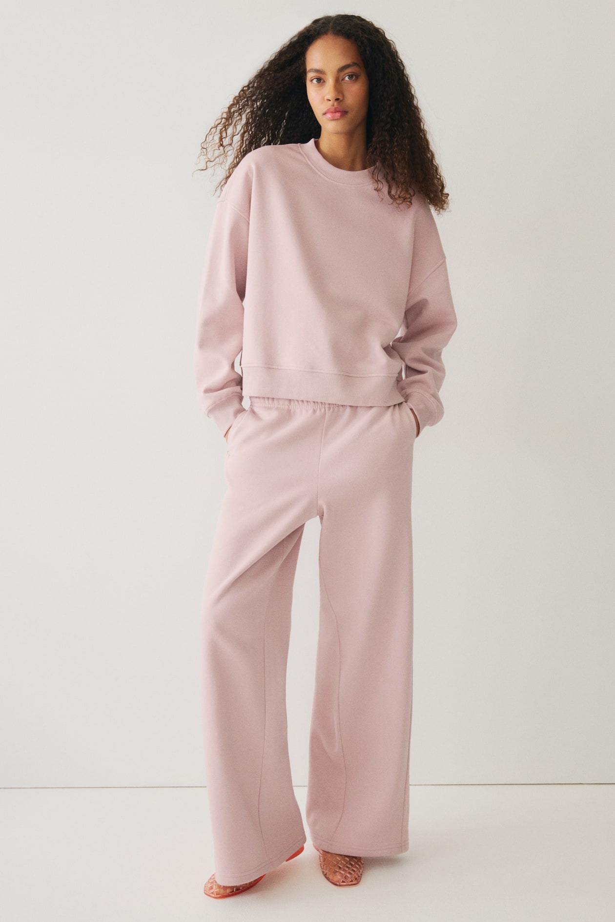 2-Piece Sweatshirt and Joggers Set