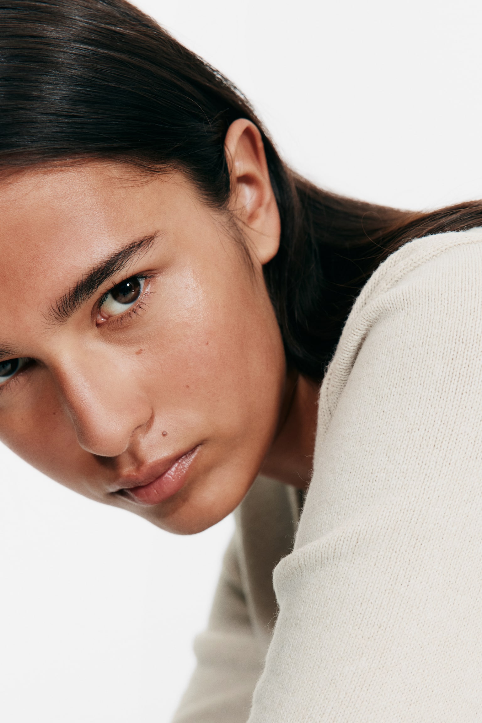 Жилетка с фина плетка - Светлобежов/Морскосин - 3