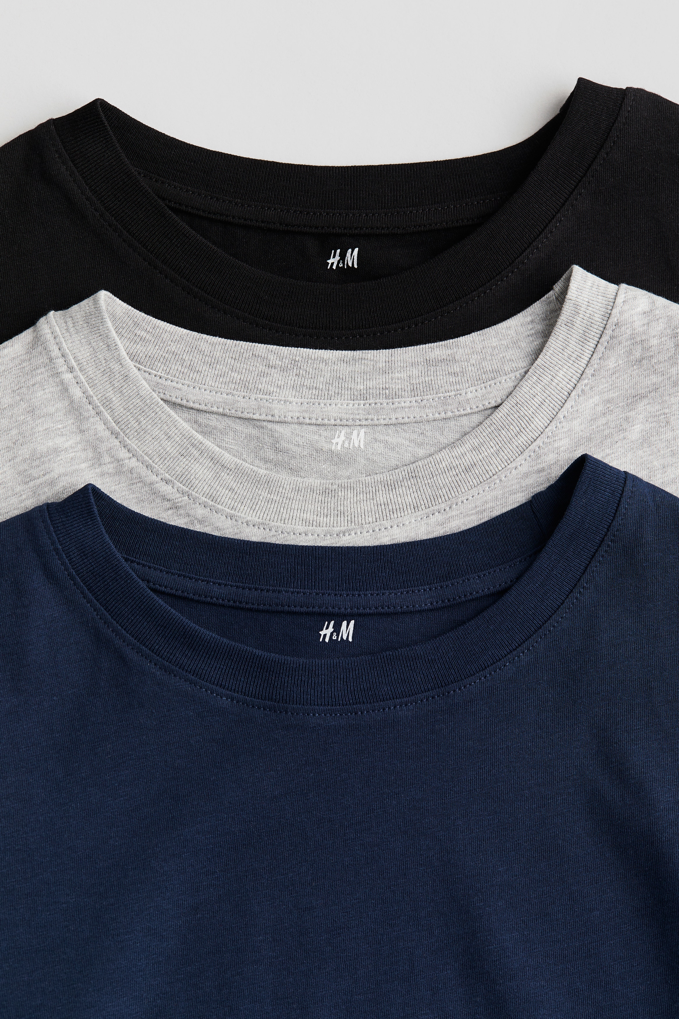   ネイビーTシャツとホワイトショーツセット M 楽天市場】大きいサイズ ゆめかわ フリフリ ノンワイヤー ブラ