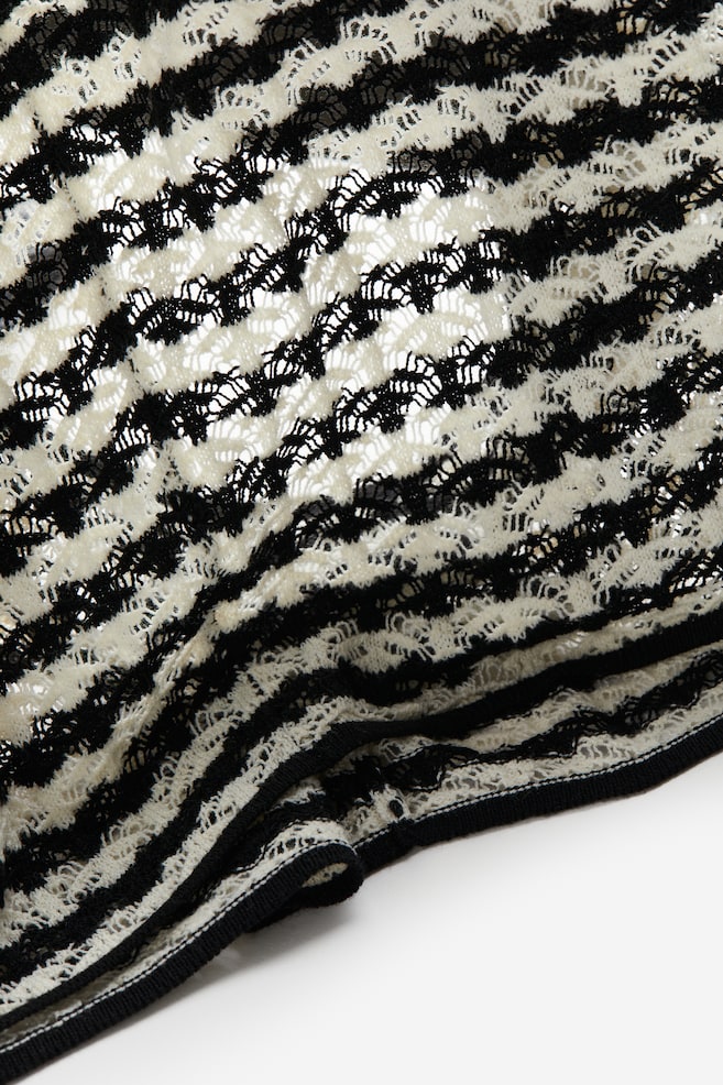 Crochet-look beach top - Black/Striped - 5