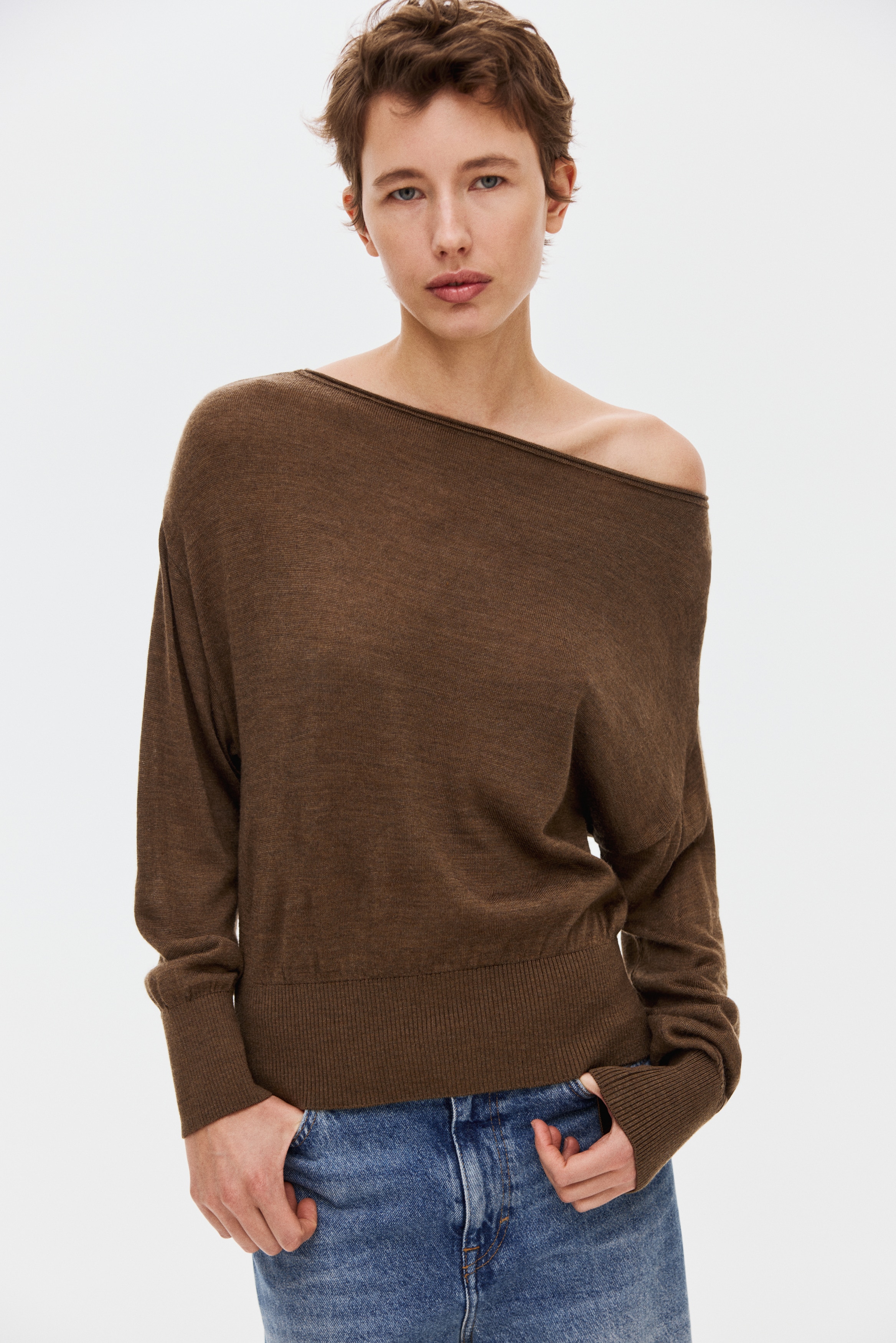 Fine-knit one-shoulder top - Brown/Black/Cream
