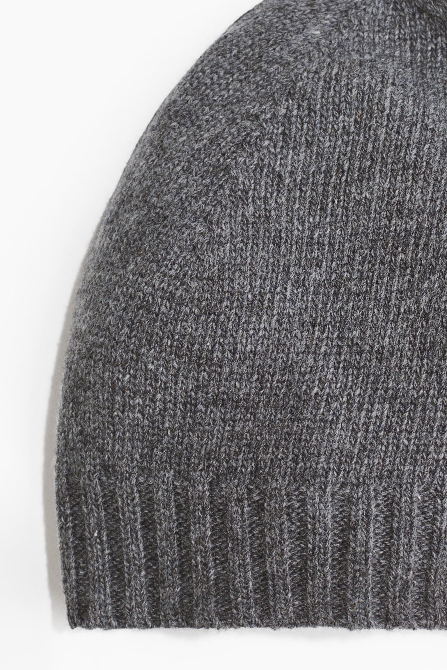 Женская шапка H&M Knit, цвет: Тёмный серый меланжевый — фото 4