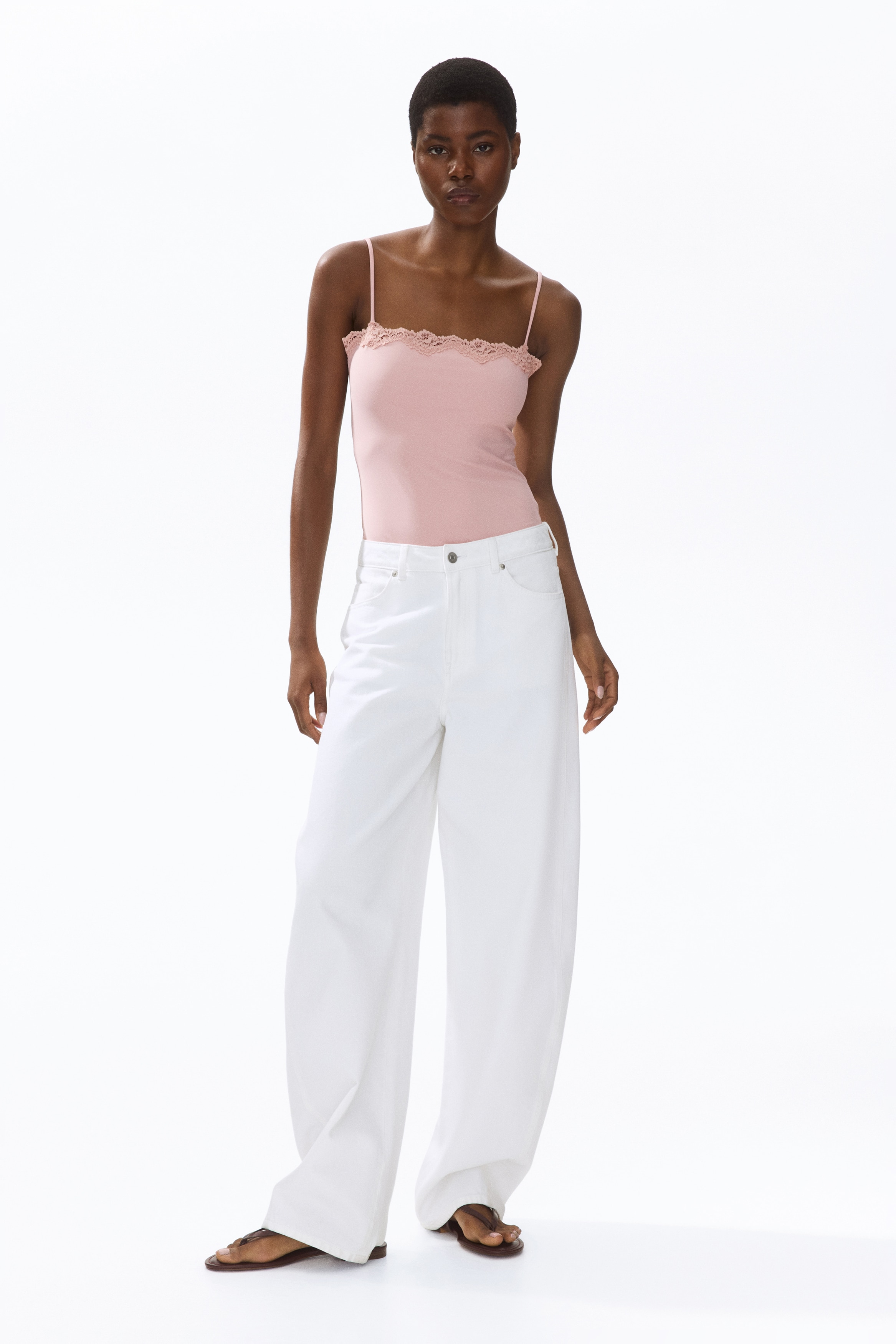 レーストリム ストラップボディスーツ - クリーム - レディース | H&M JP