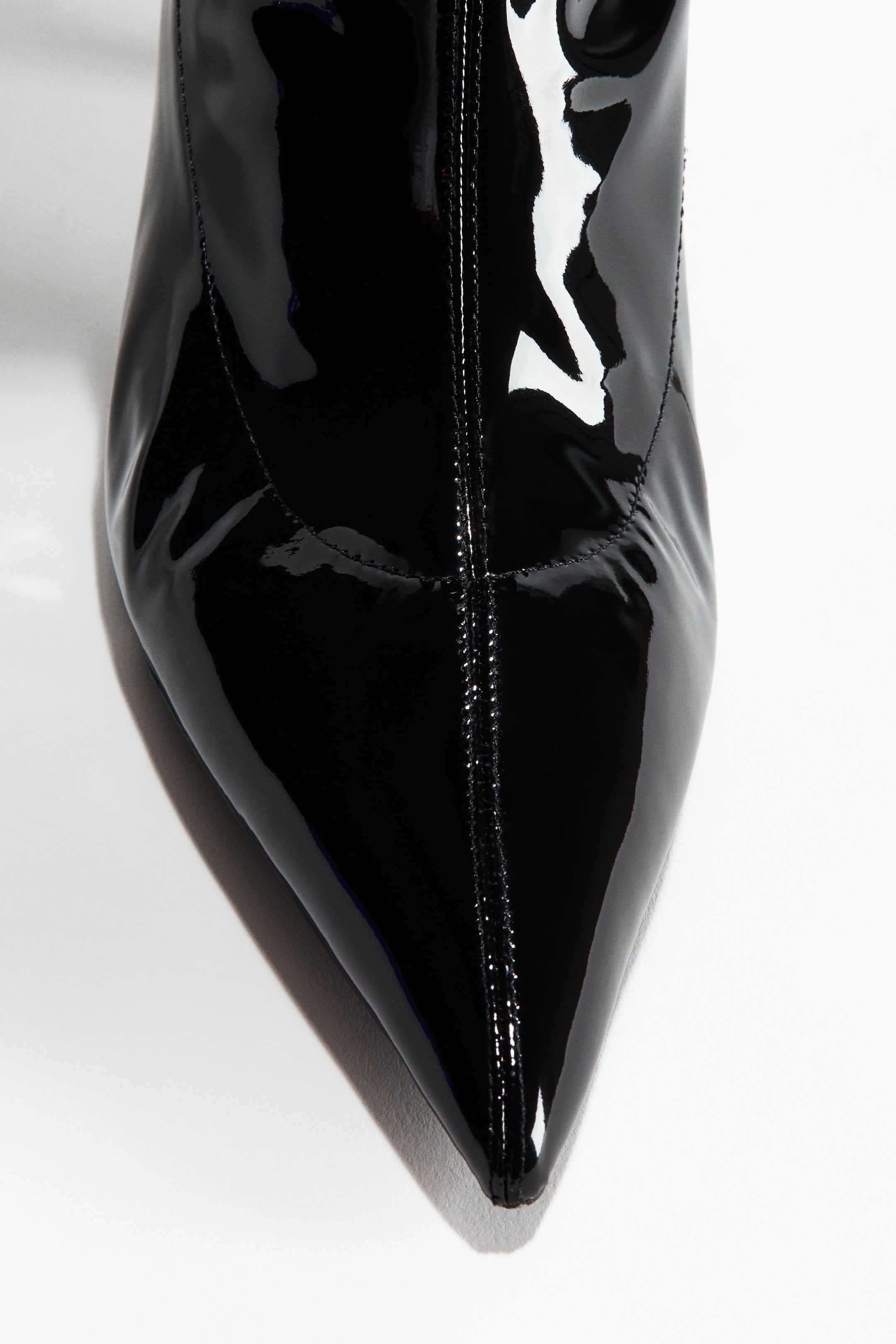 Visualizza immagine più grande: Stivali al ginocchio laccati - Nero - DONNA | H&M IT 3