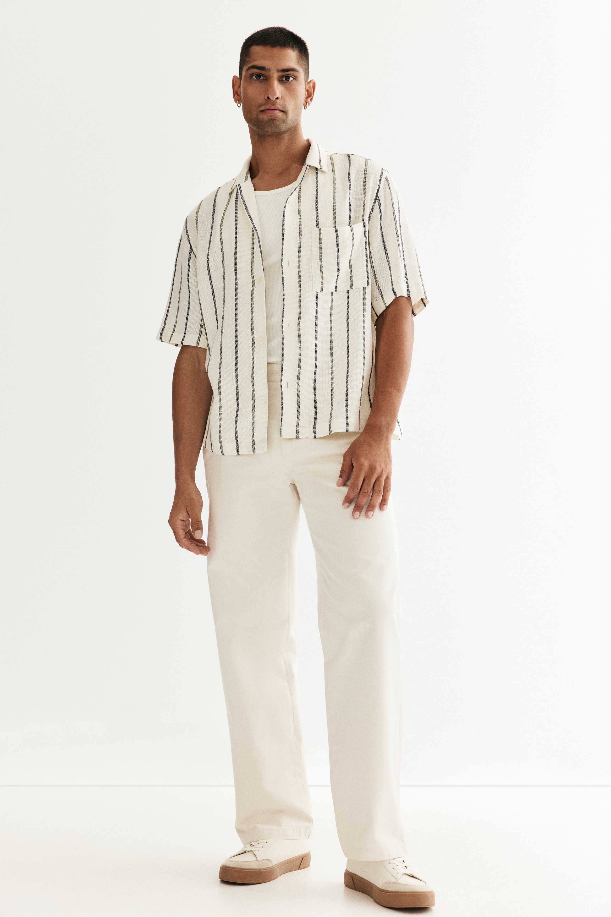 Camisa Regular Fit en mezcla de lino - Blanco/Franjas/Verde pistache/Azul claro/Franjas/Blanco