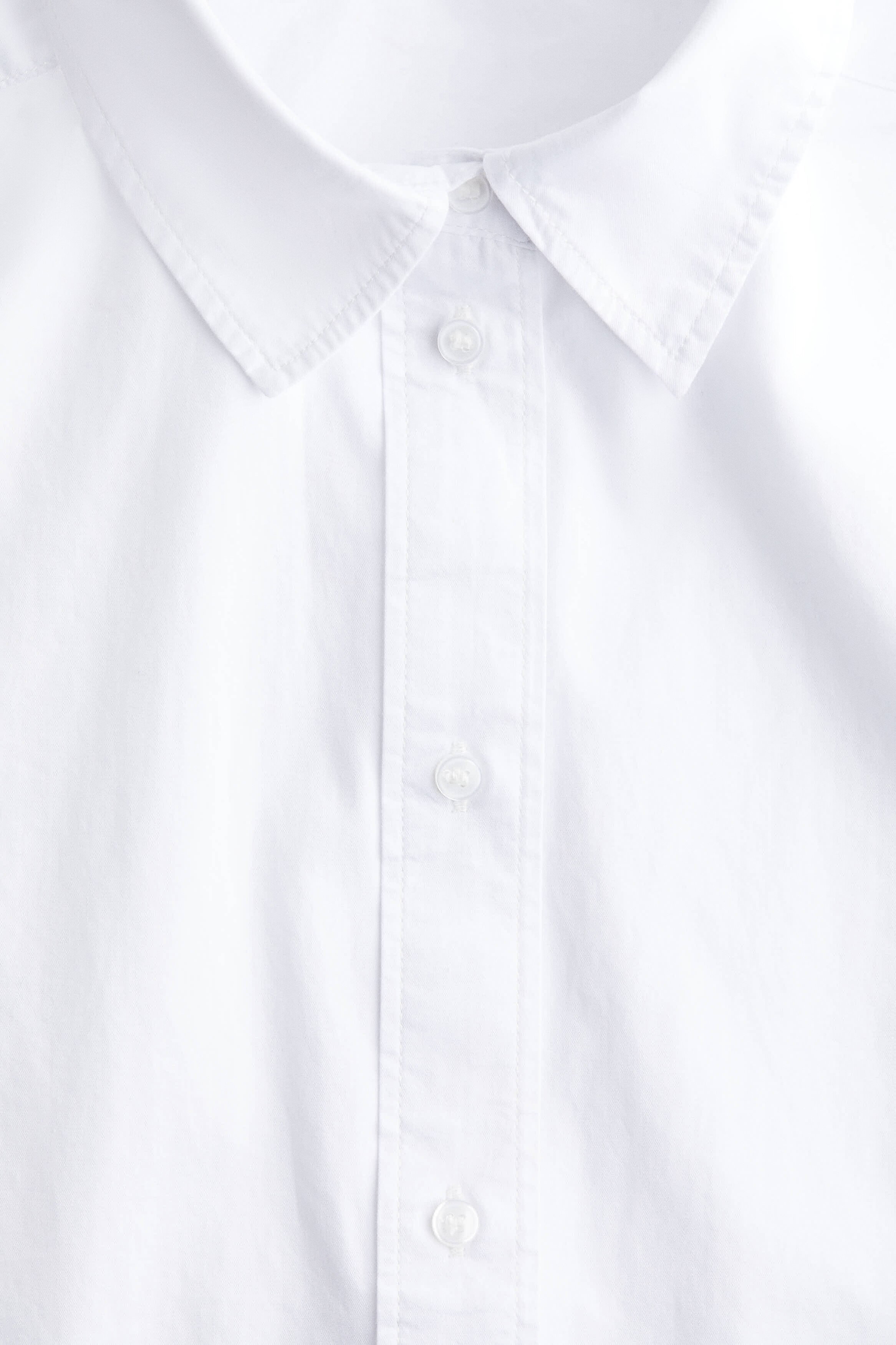 Short poplin shirt