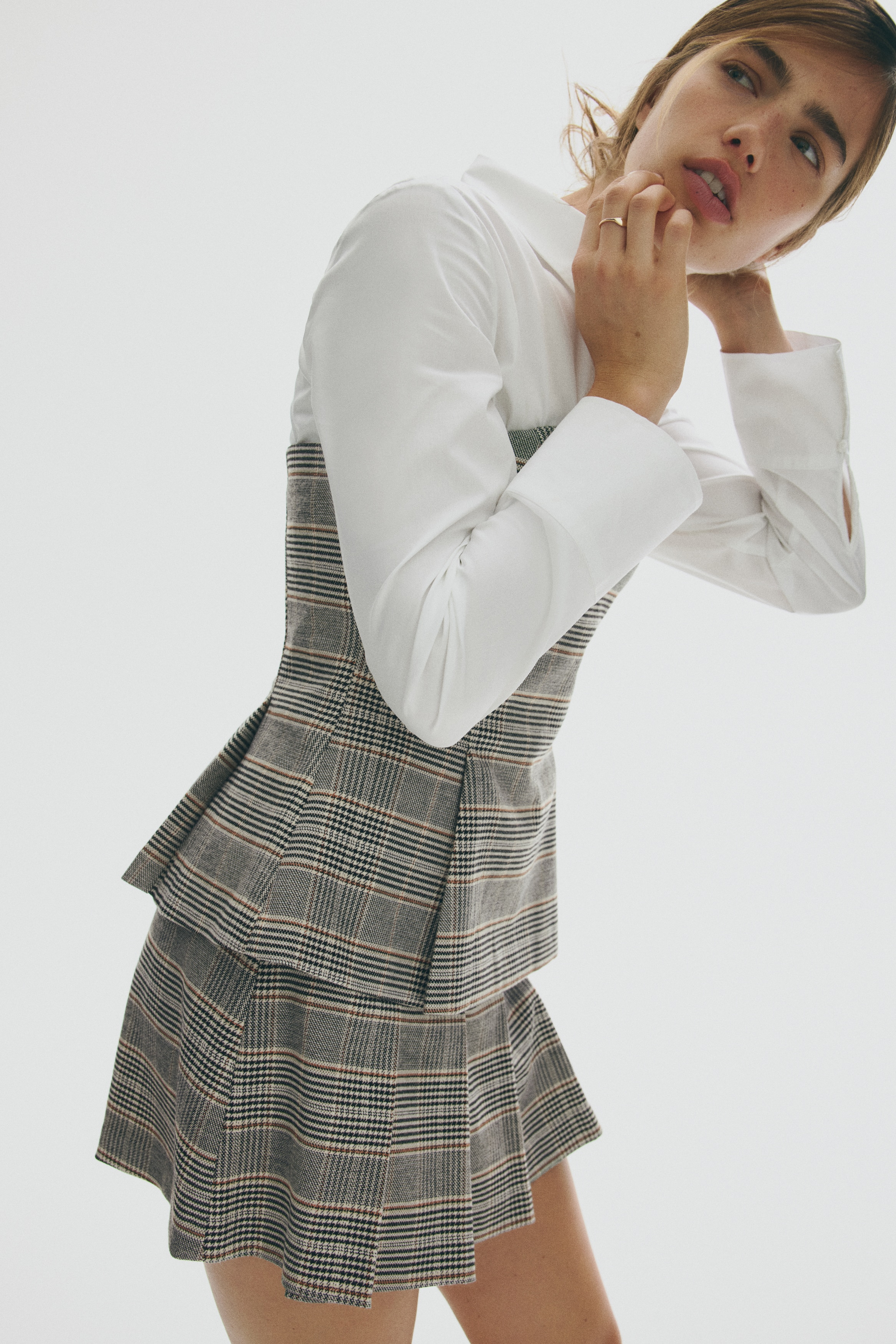 Pleated skirt