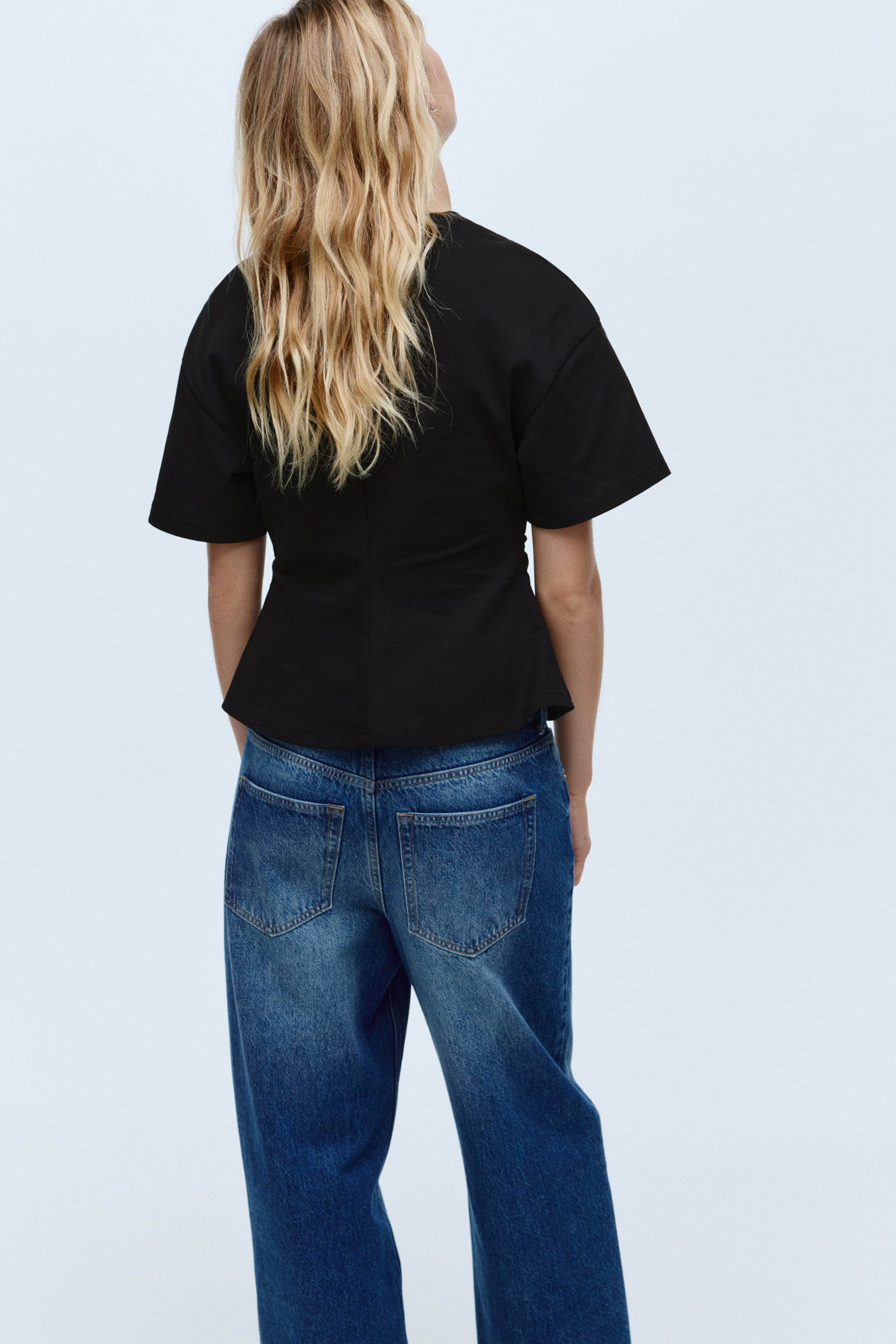 이미지 확대 보기: 웨이스트라인 티셔츠 - 블랙 - 여성 | H&M KR 4