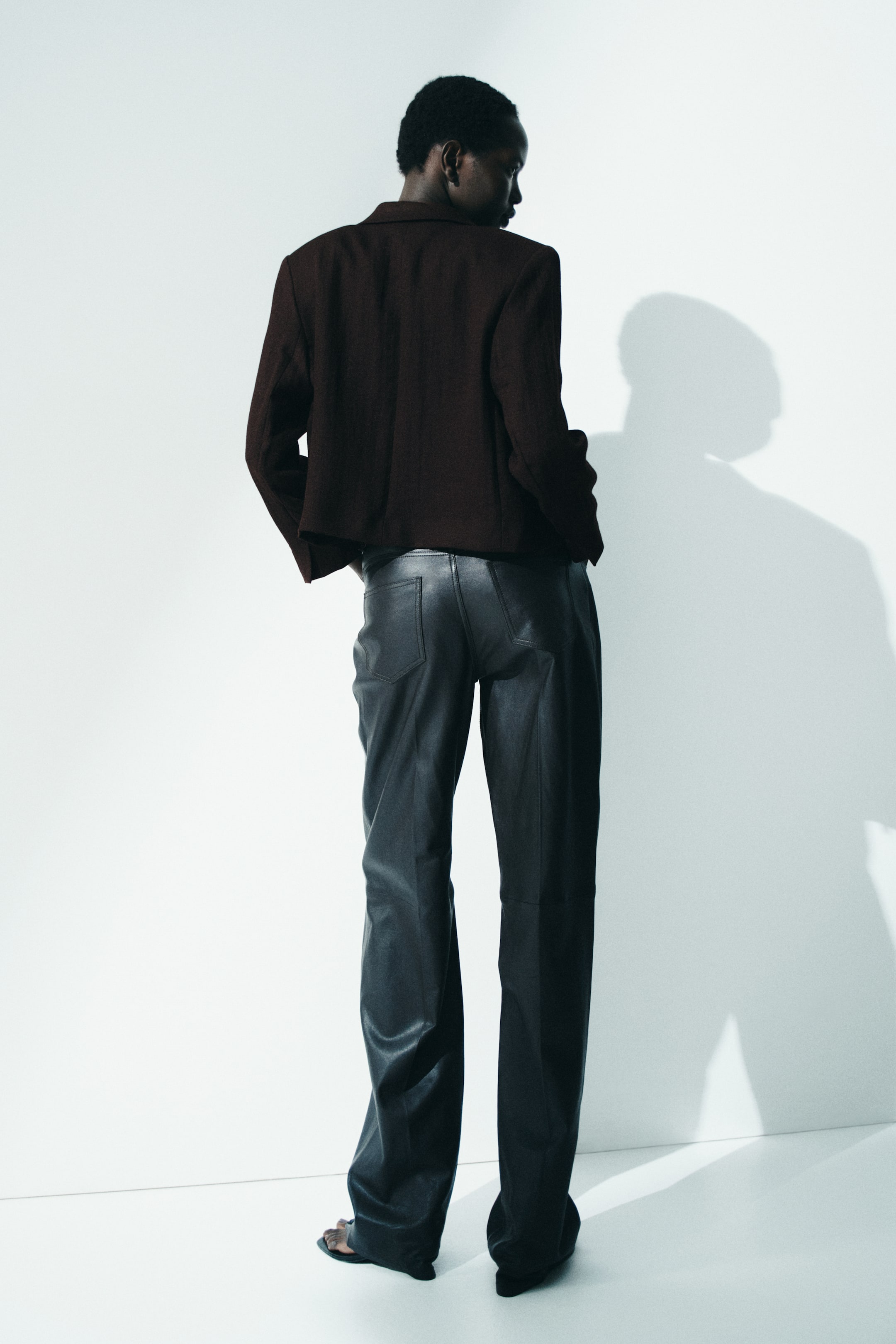 Женские пиджаки H&M Short Blazer — фото 4