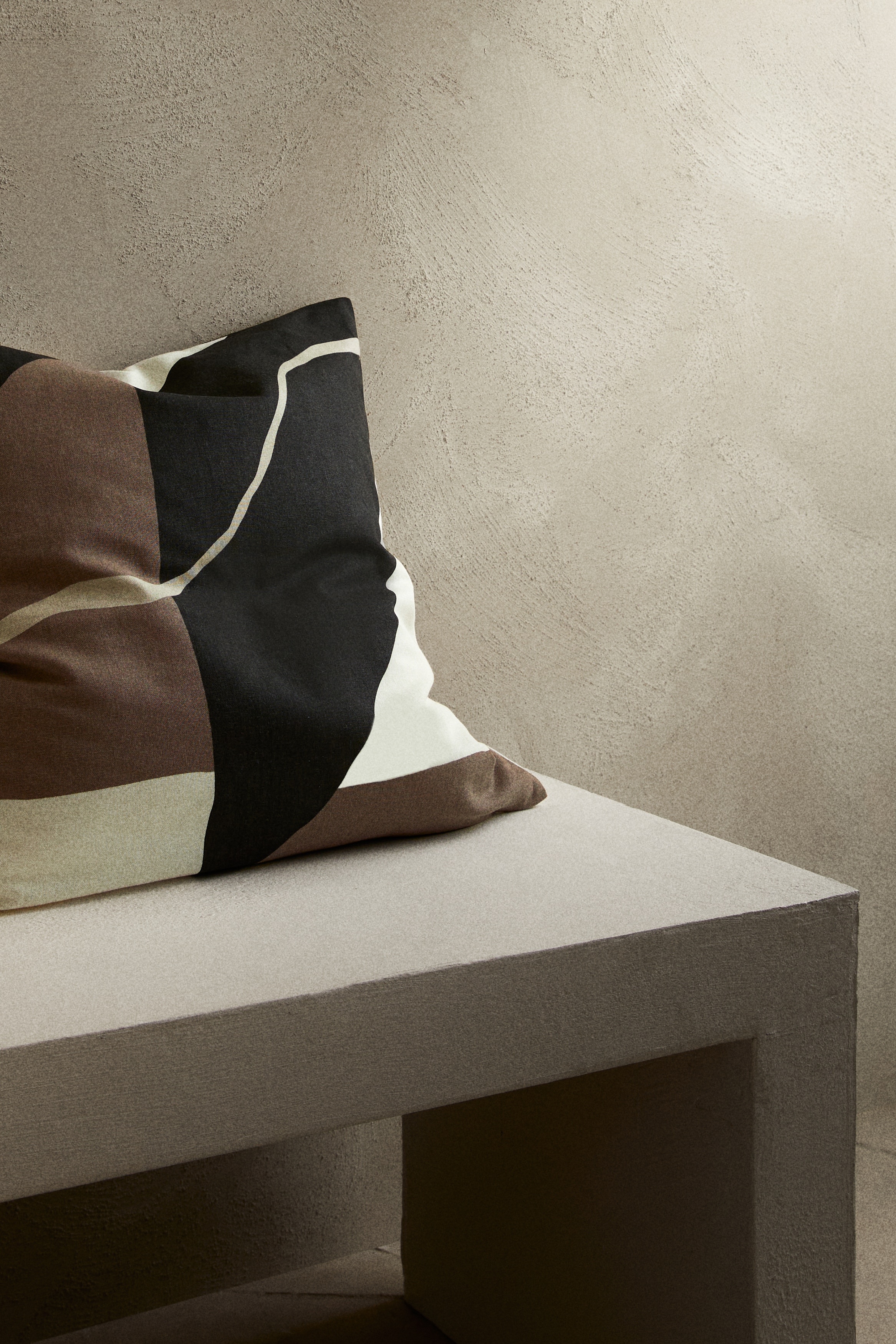 Housse de coussin à motif - Taupe/color block