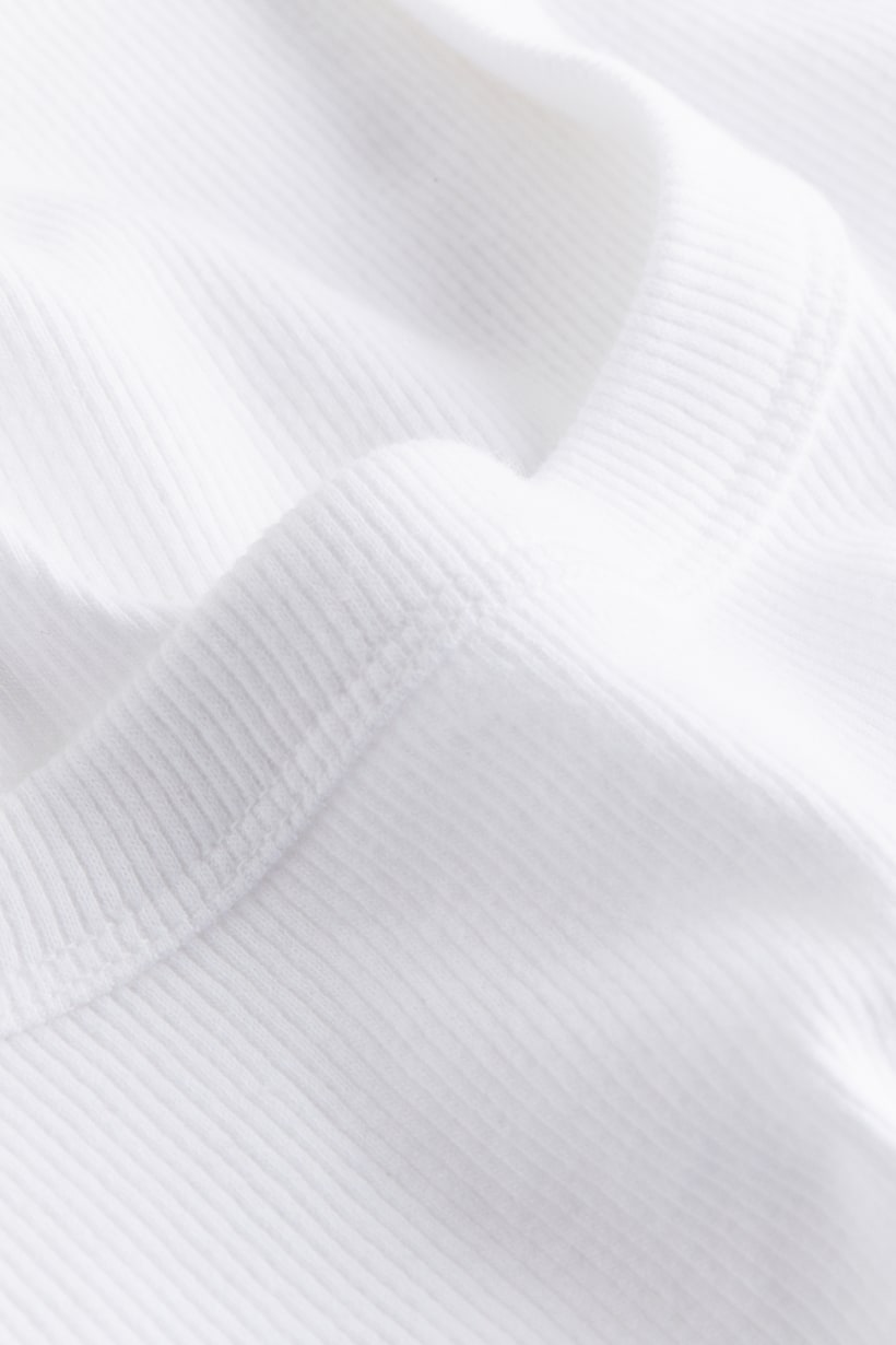 H&m white k bye cropped sweater tee . L main image 0