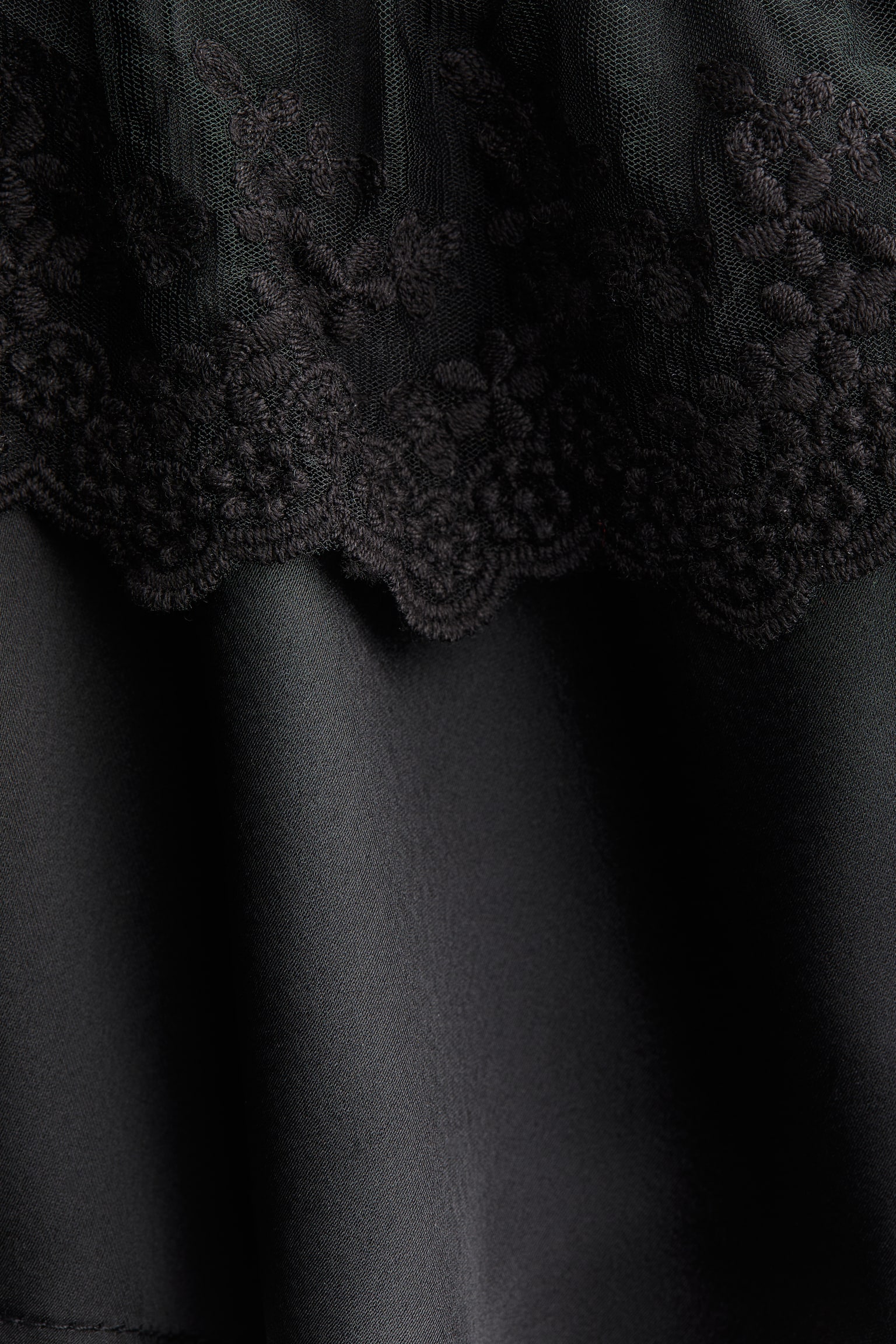 Flounce-trimmed satin blouse - Black/Cream - 5