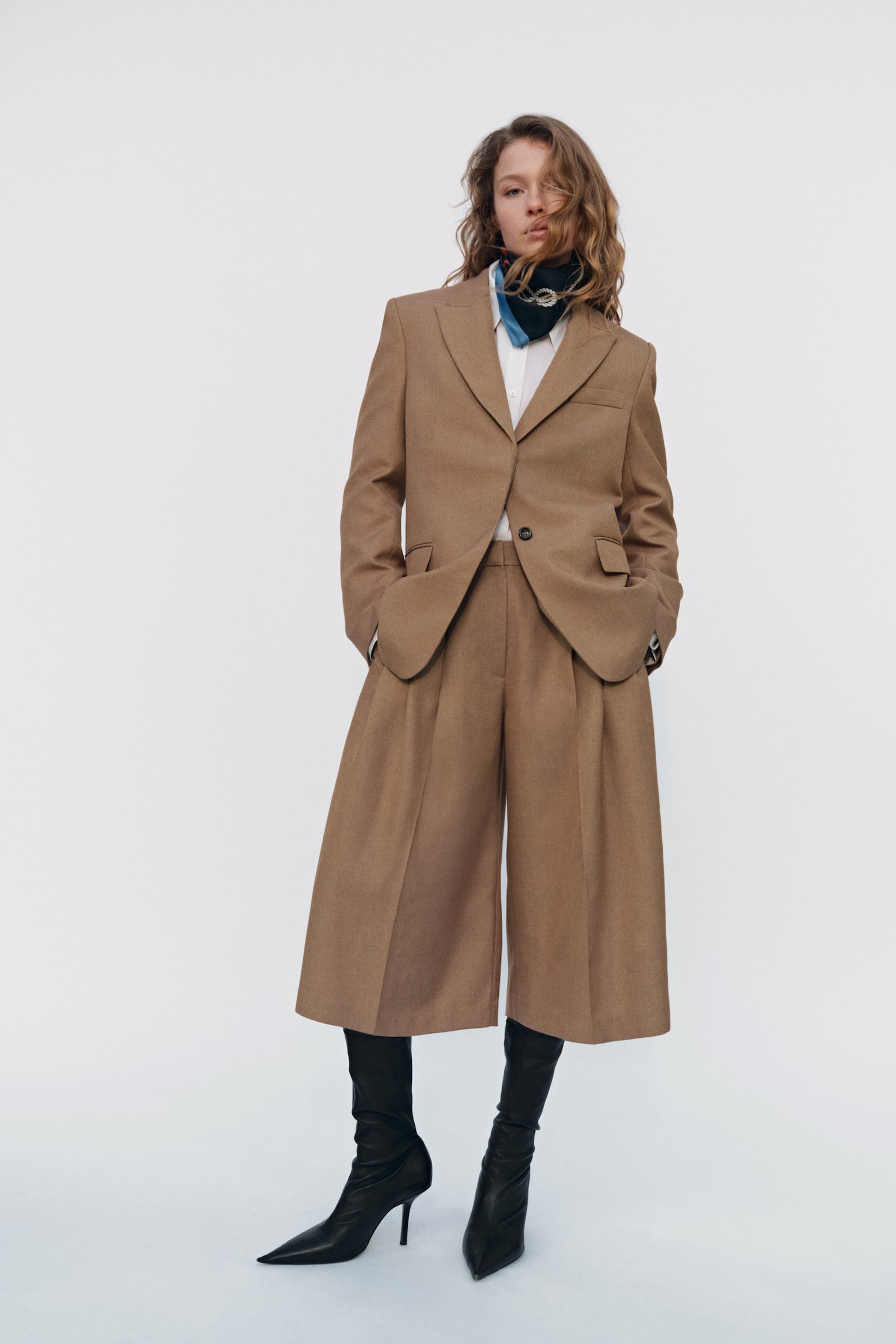 Pantalón plisado - Beige tenue - 2