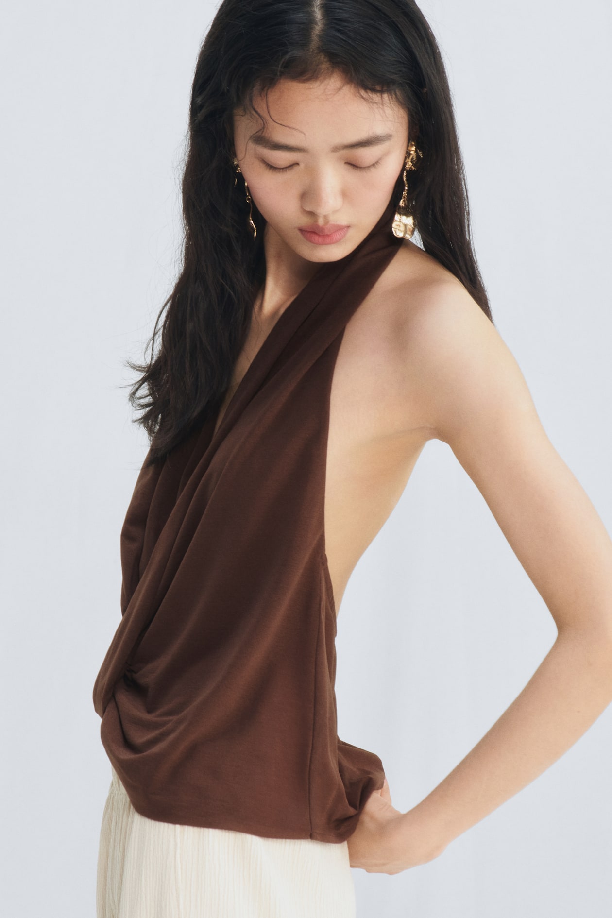 Twist-Detail Halterneck Top - image 4