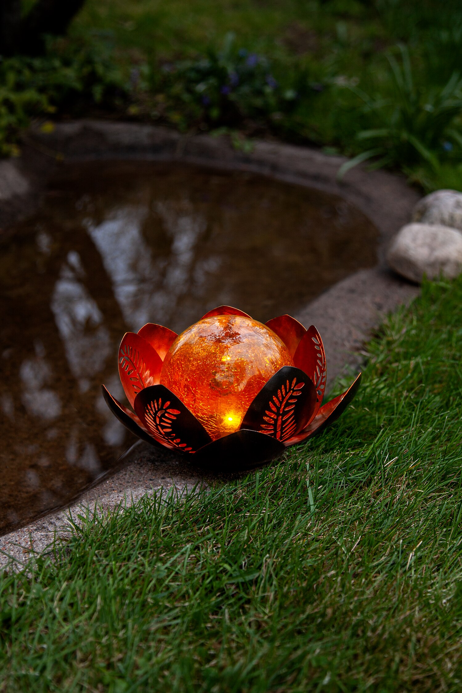 Solcelledrevet Dekoration Lilly - Amber