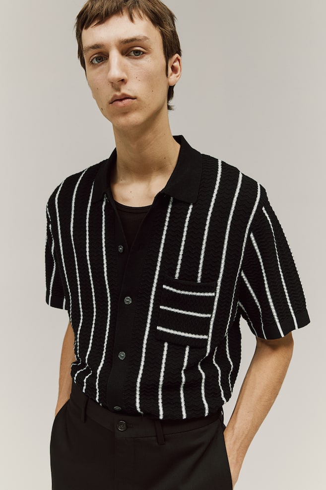 Regular Fit Textured-knit shirt - Black/White striped - 1