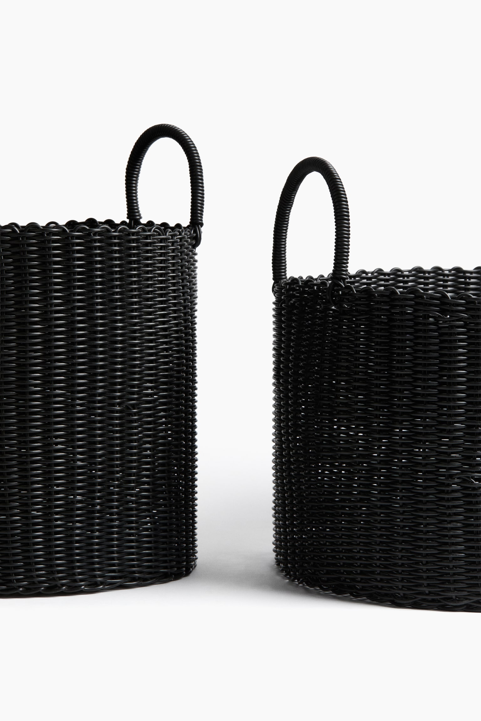 Extra-large plastic storage basket-Black - 6