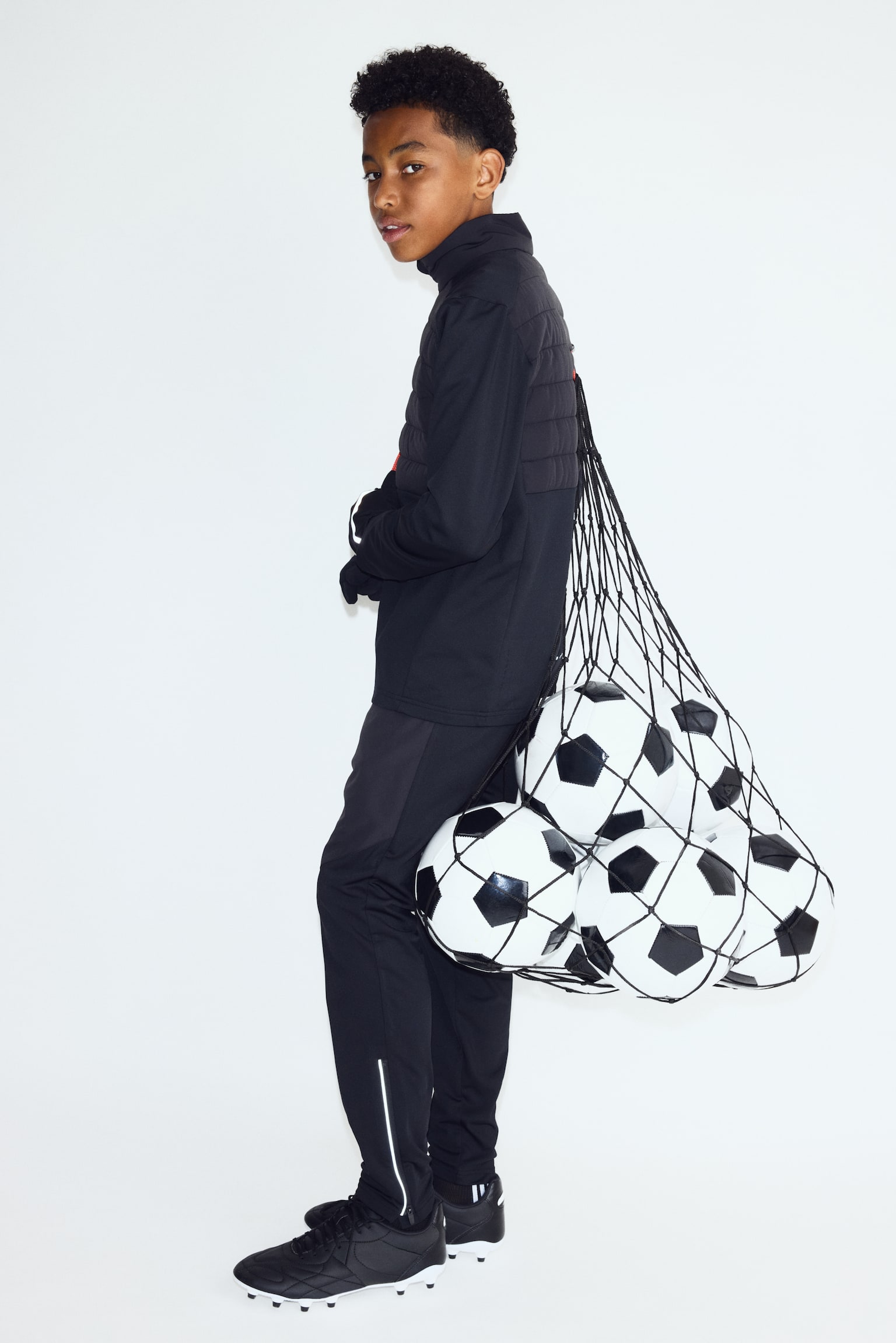 Детские брюки H&M Warm Soccer Pants with ThermoMove™, цвет: Чёрный — фото 4