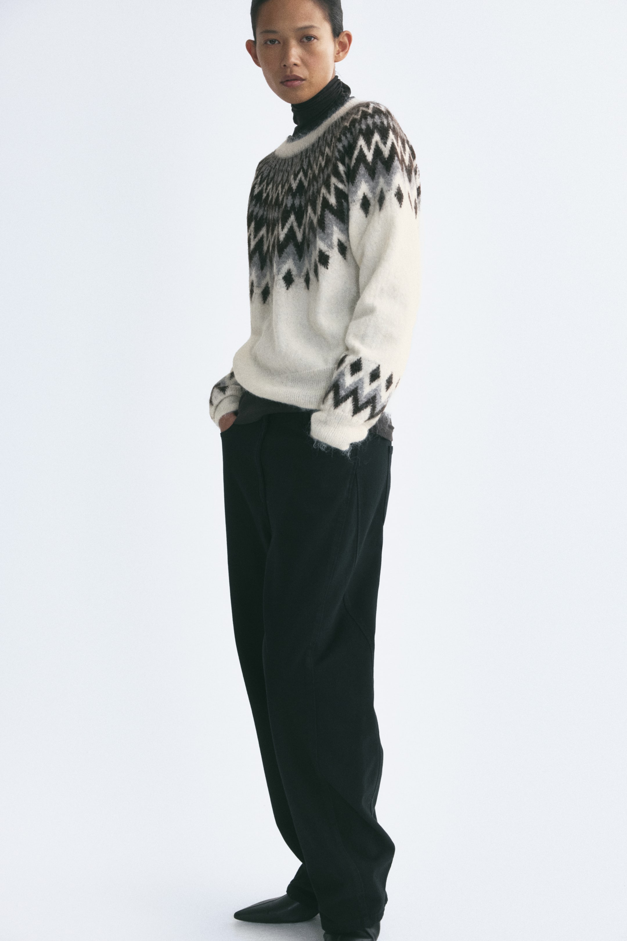 View larger image: Oversized jacquard-knit jumper - Cream/Patterned - Ladies | H&M 1