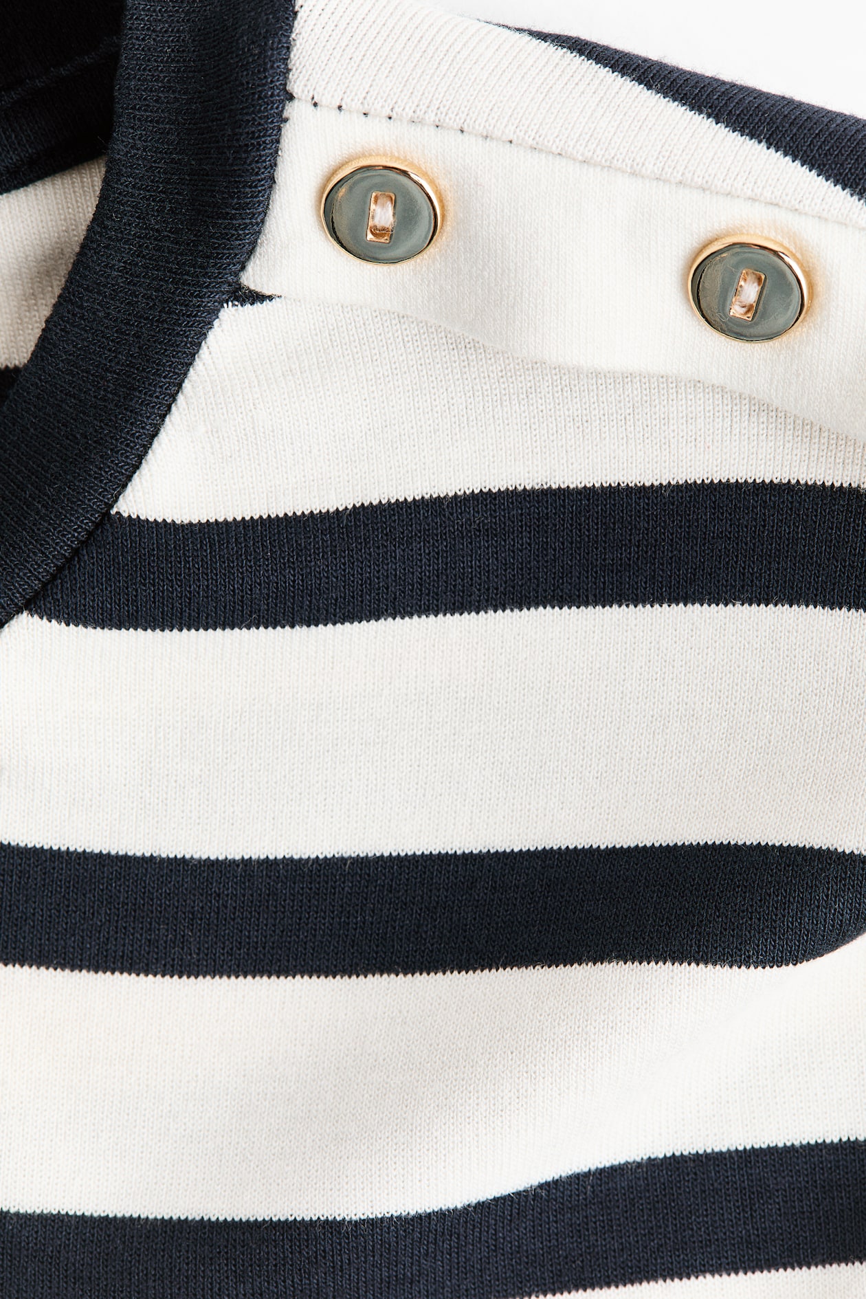 Button-Detail Viscose Top - image 4