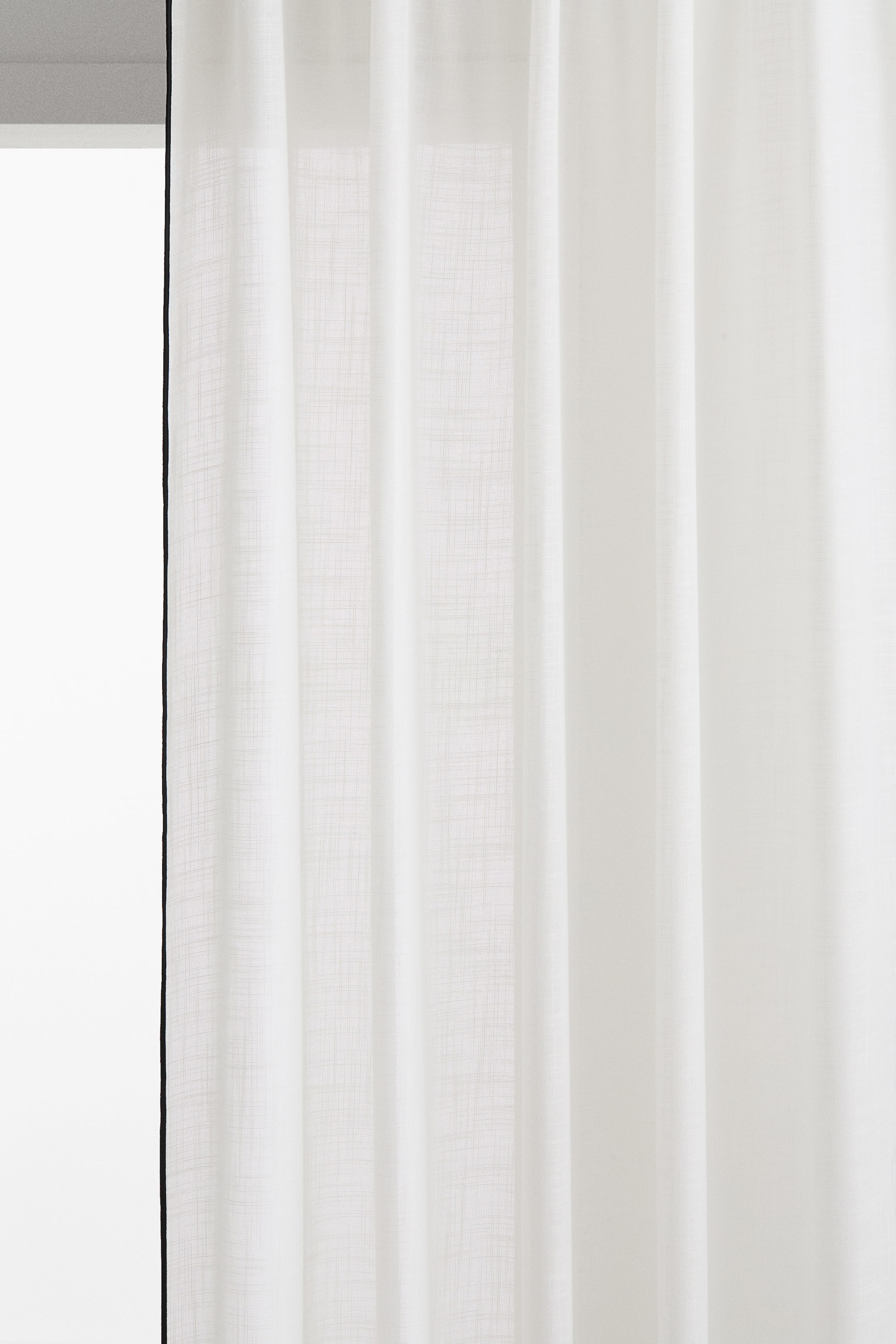 Ver imagen más grande: Pack de 1 cortina en tejido flameado - Blanco natural - HOME | H&M ES 1