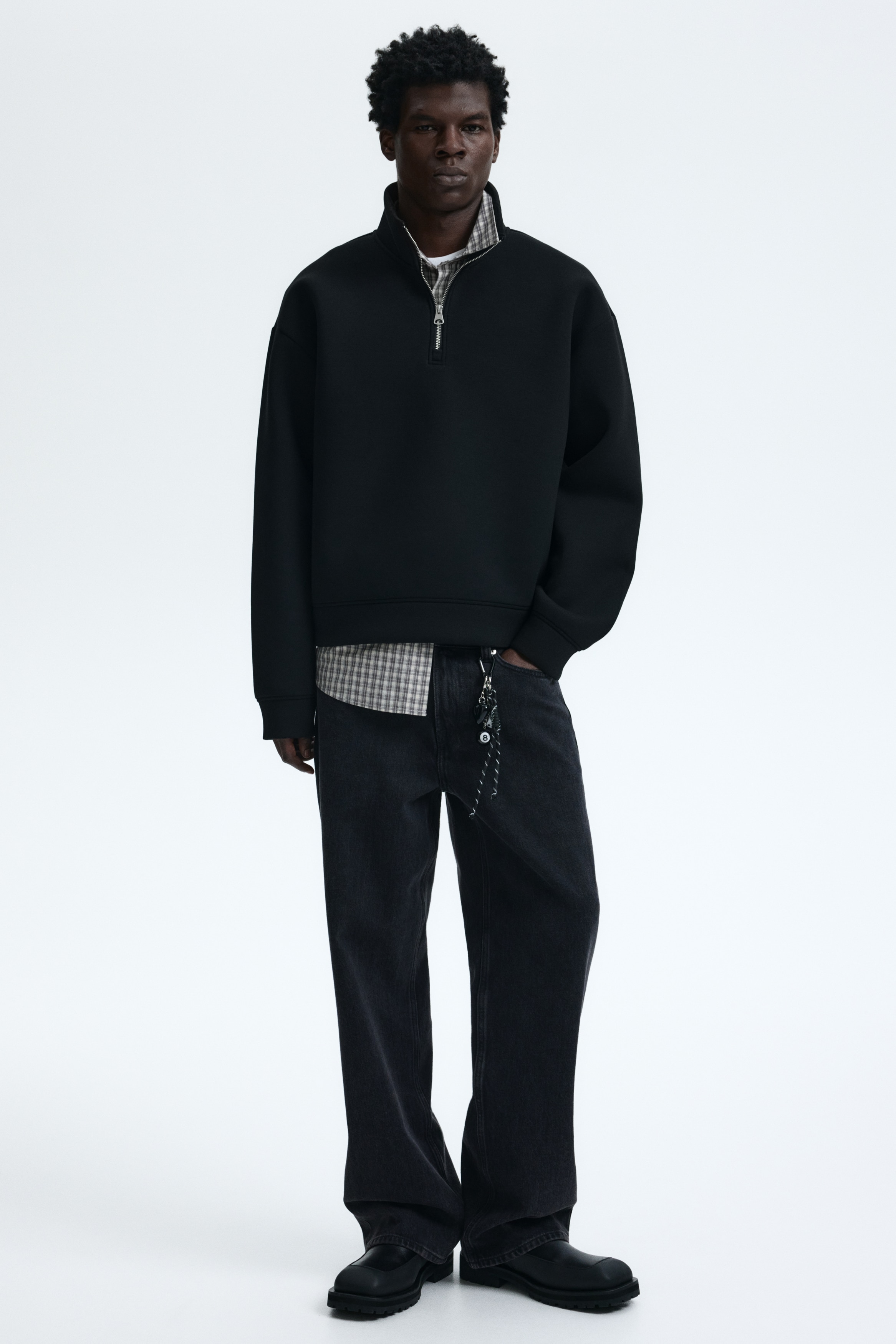 Men's Black Loose-Fit Half-Zip Scuba Sweatshirt | H&M CA