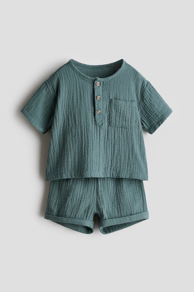 2-piece top and shorts set - Dark green/Brown/Light blue - 1