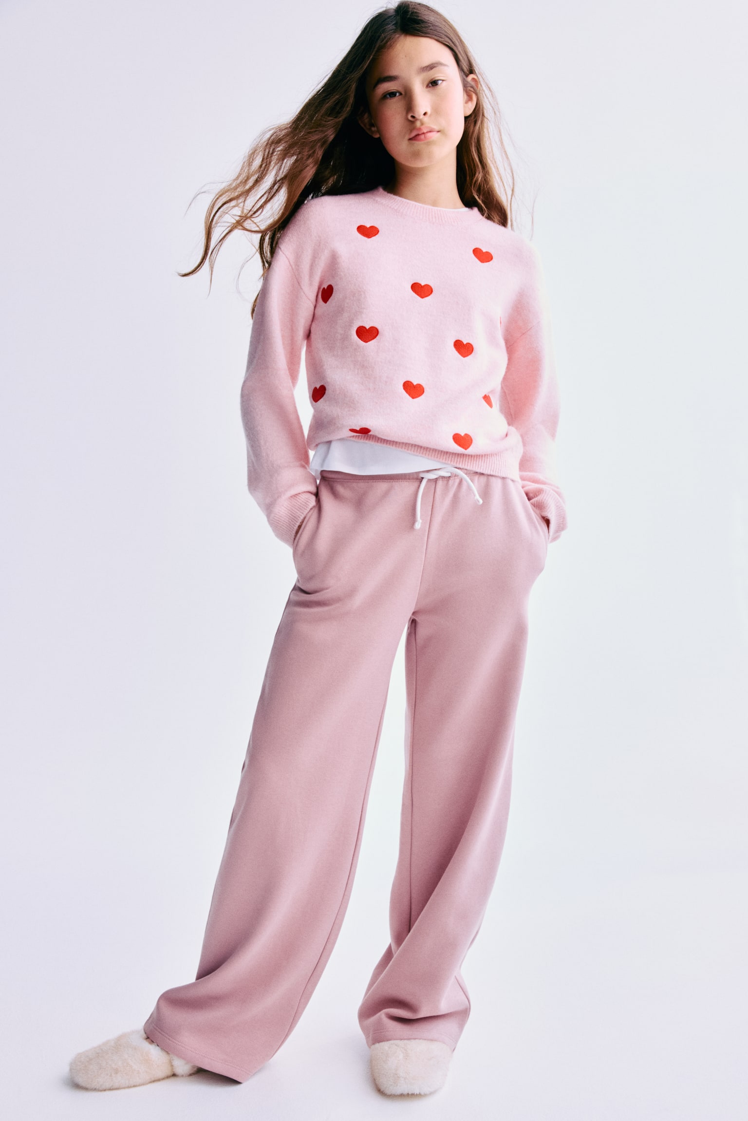 Chandail - Rose clair/cœurs/Blanc/fleurs/Beige clair/rayures noires - 4