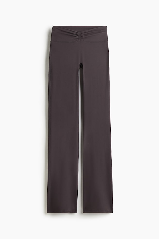 Utsvängda yogaleggings med SoftMove™ Lycra® - Tryffelgrå - 1