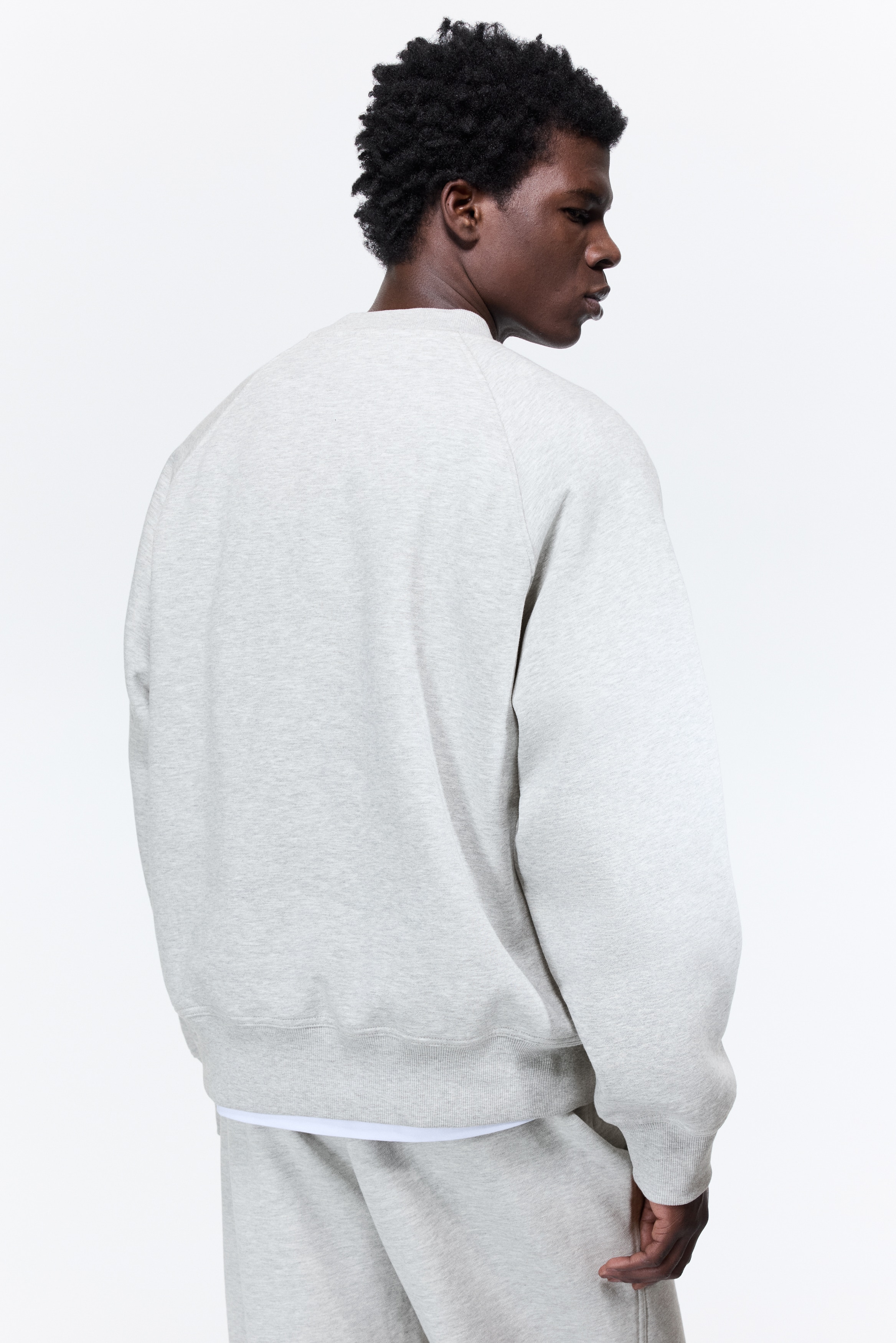 Oversized Fit Sweatshirt