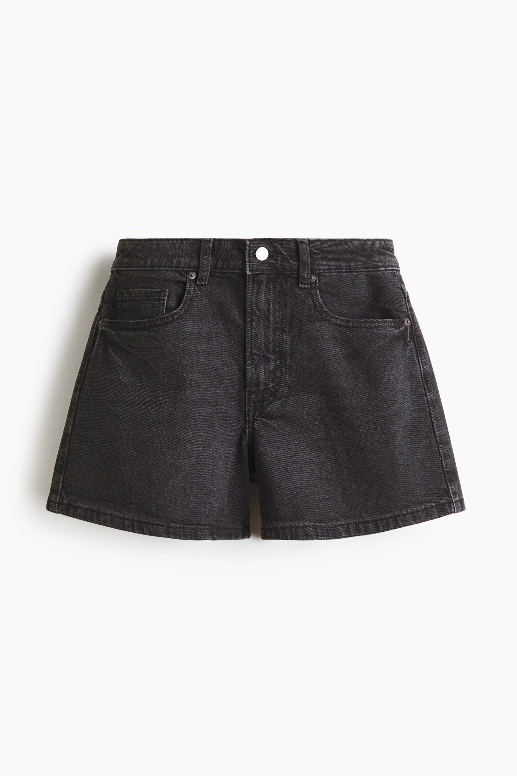 Grotere afbeelding bekijken: De 5-pocket shorts worden van voren gepresenteerd, met donkergrijze katoenen denim, een ritssluiting met zilverkleurige knoopsluiting, een tailleband met riemlussen, twee voorzakken en een muntzakje.