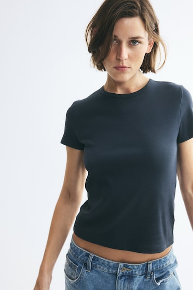リブTシャツ