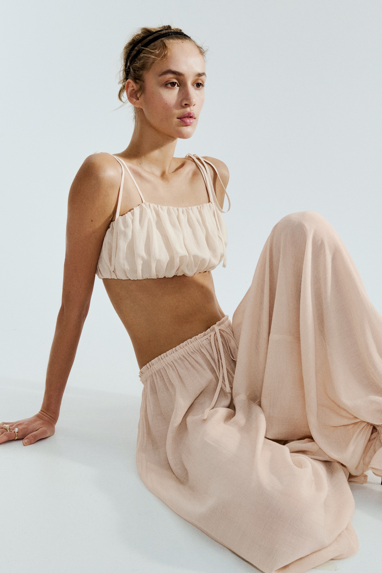 Balloon-Leg Pants with Drawstring - Light beige - 3