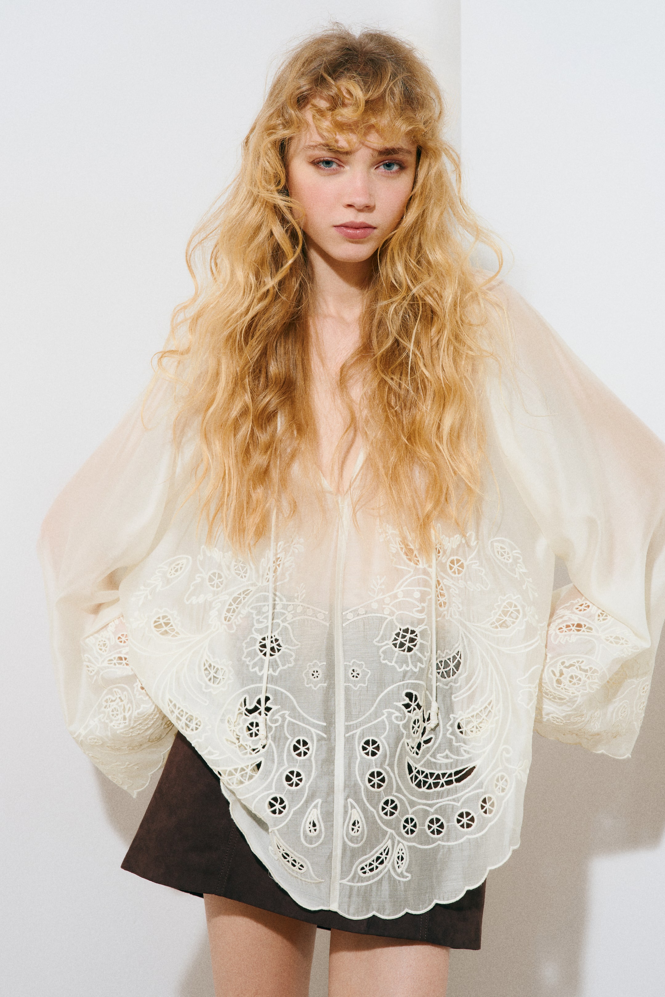 Blouse avec broderie anglaise