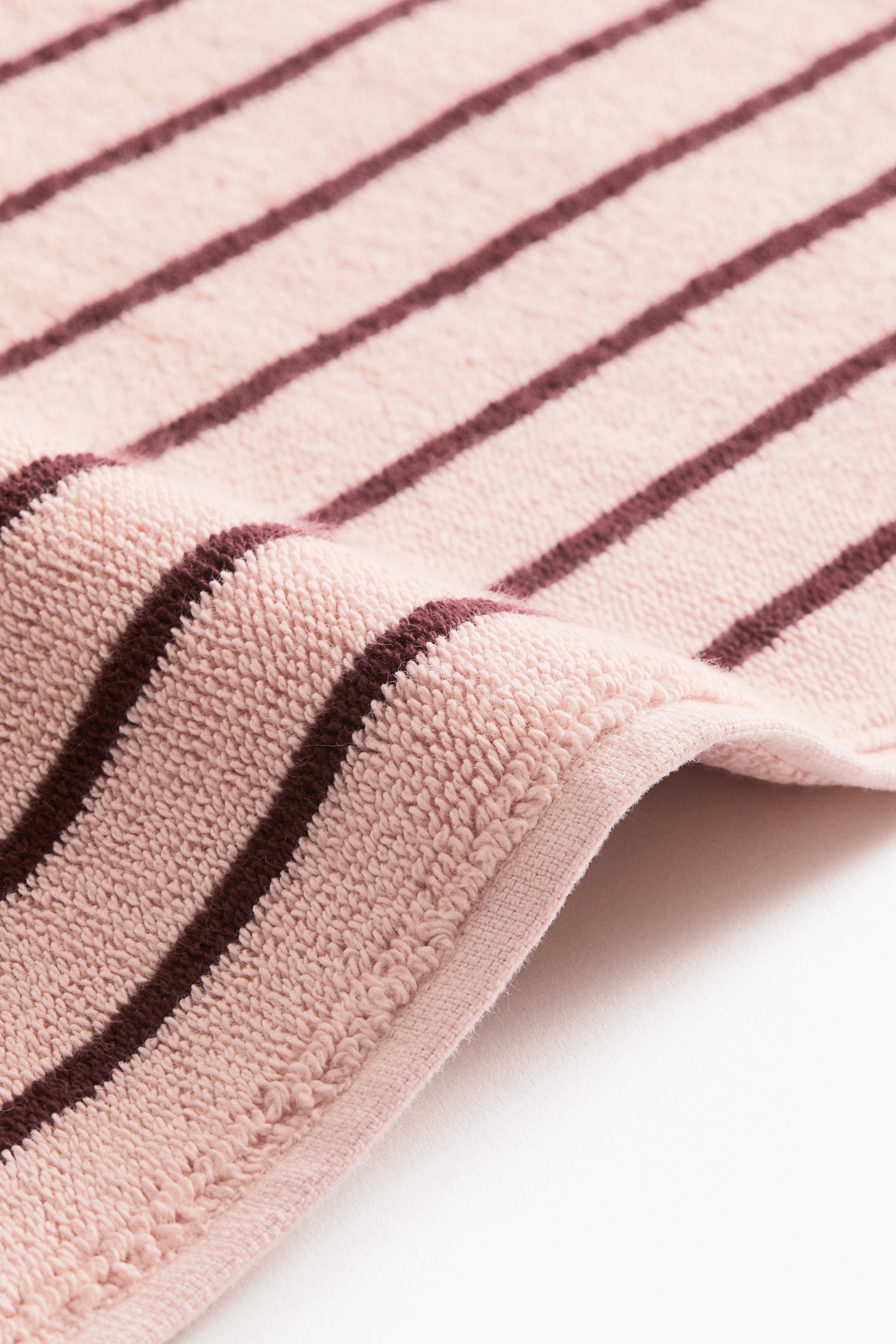 Cotton terry bath mat-Light pink/Burgundy striped - 4