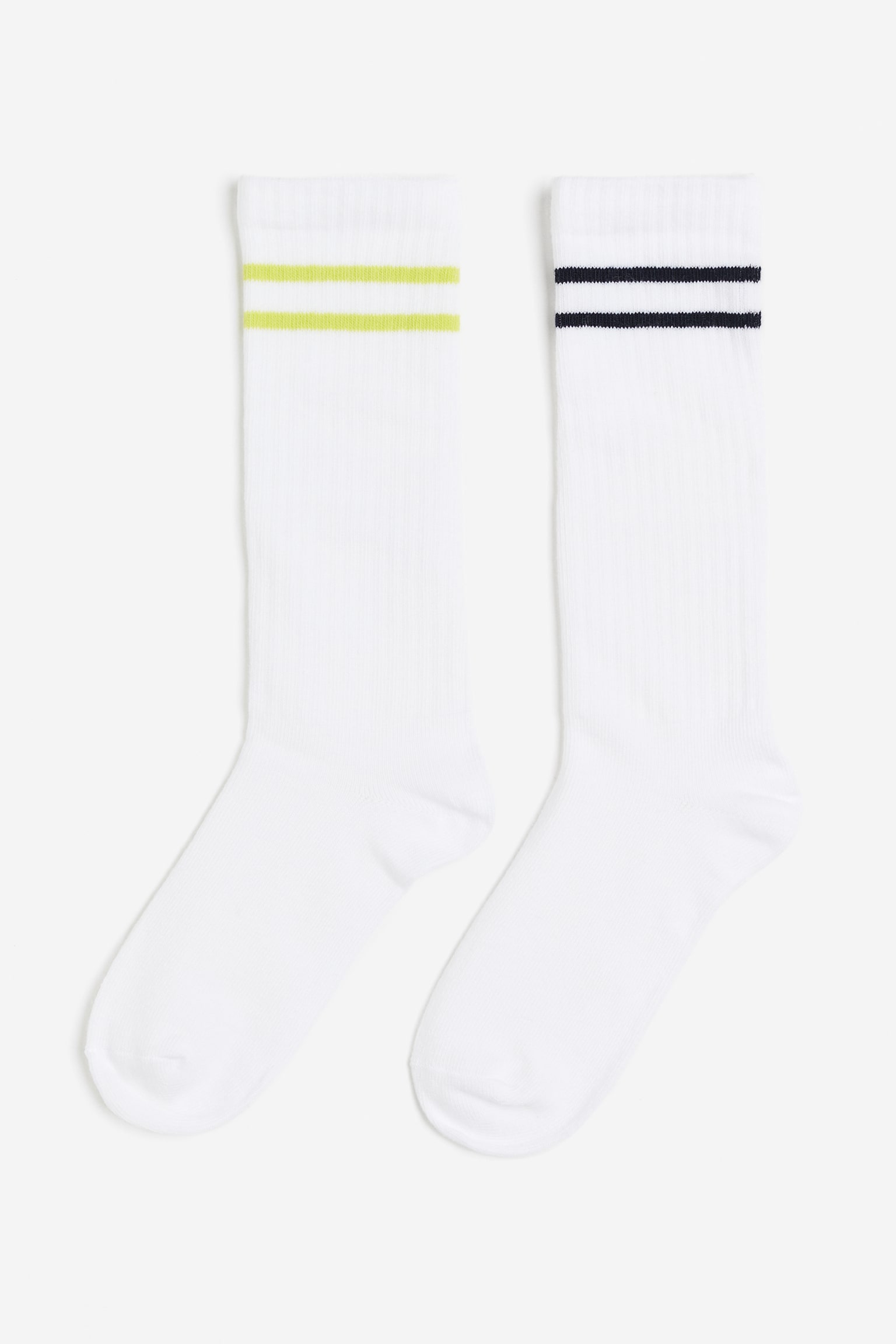 2-pack sports socks in DryMove™ - White/Striped