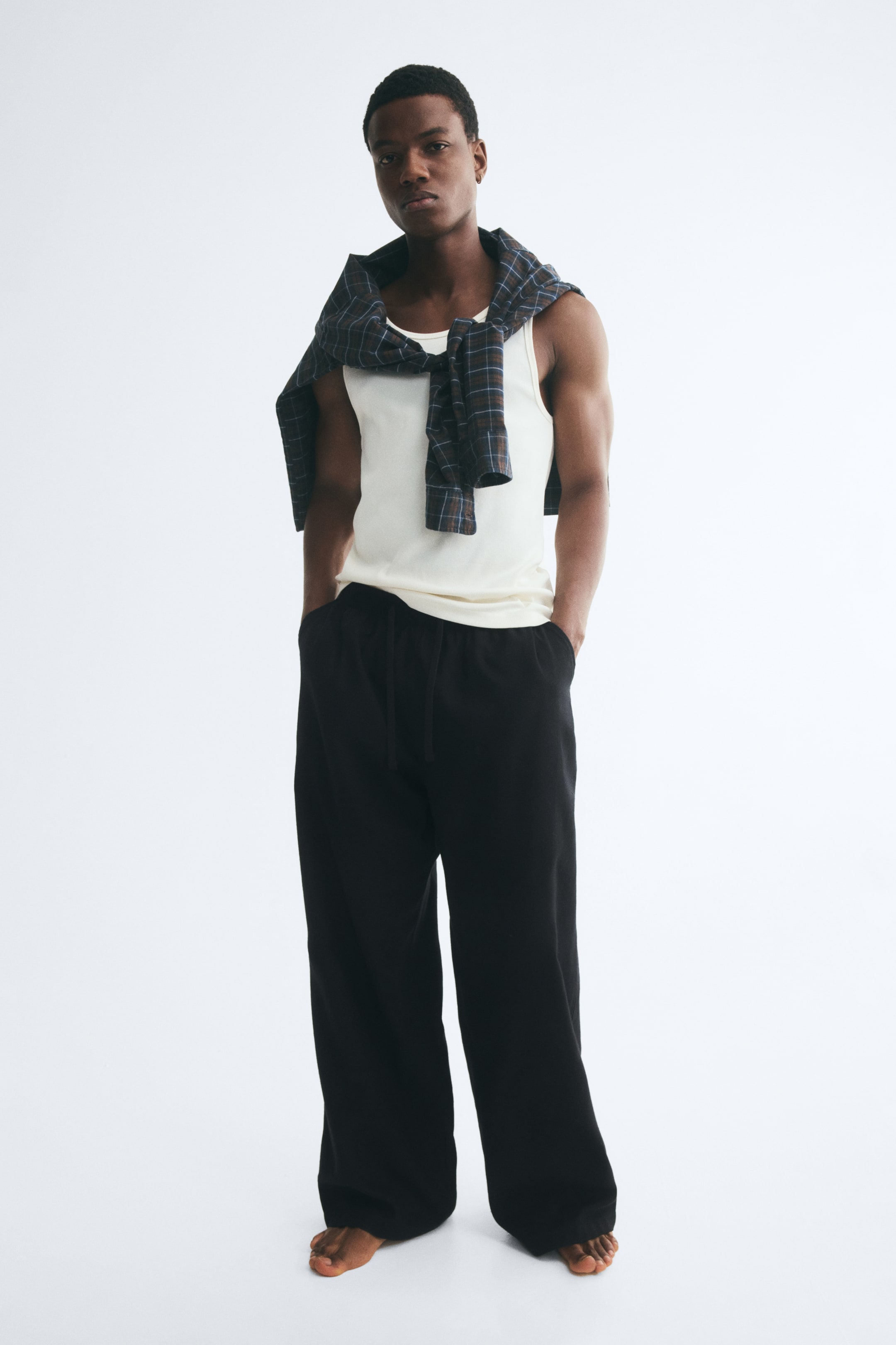 View larger image: Cotton flannel pyjama bottoms - Black - Men | H&M 1