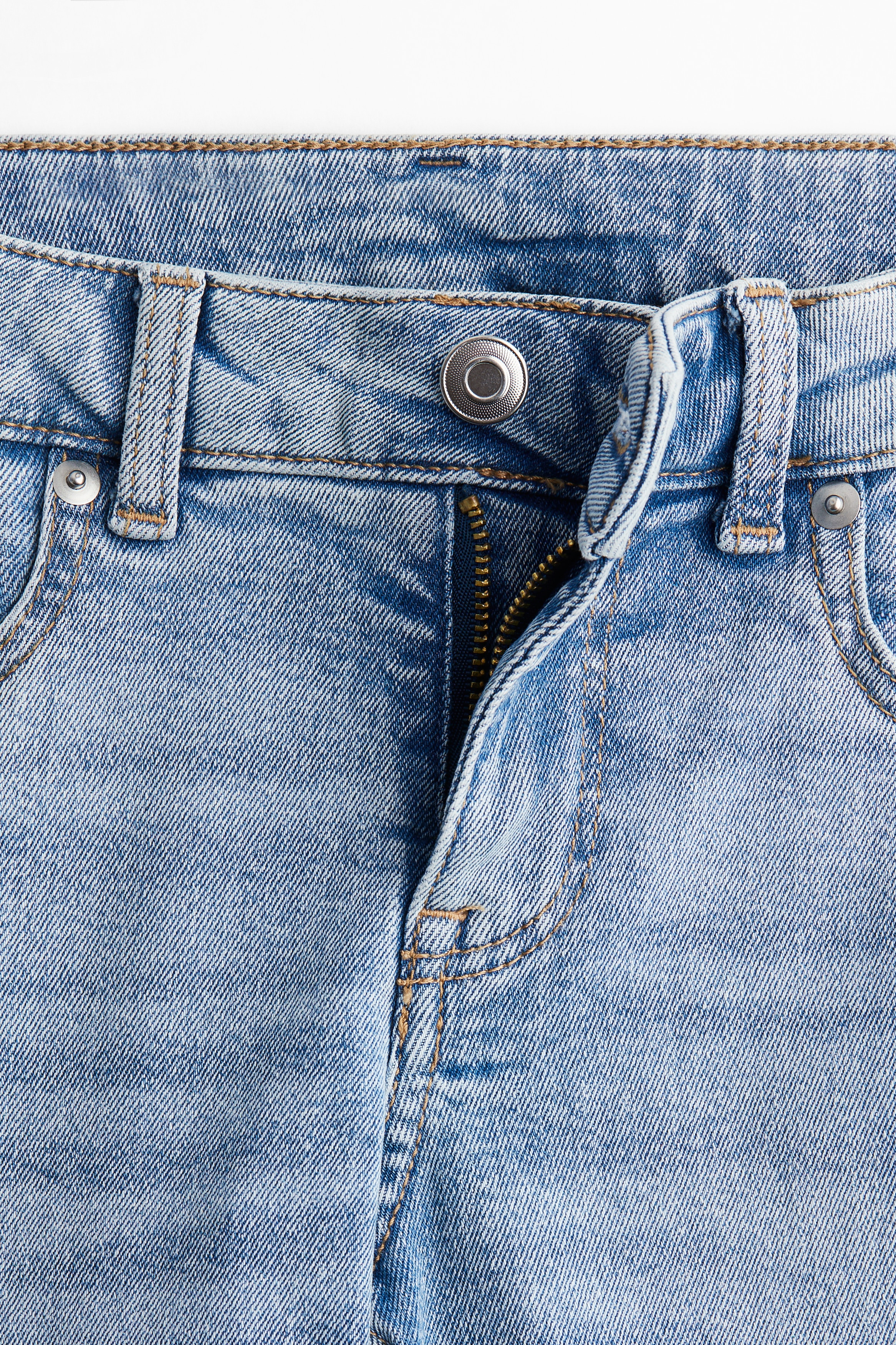Flared Low Jeans