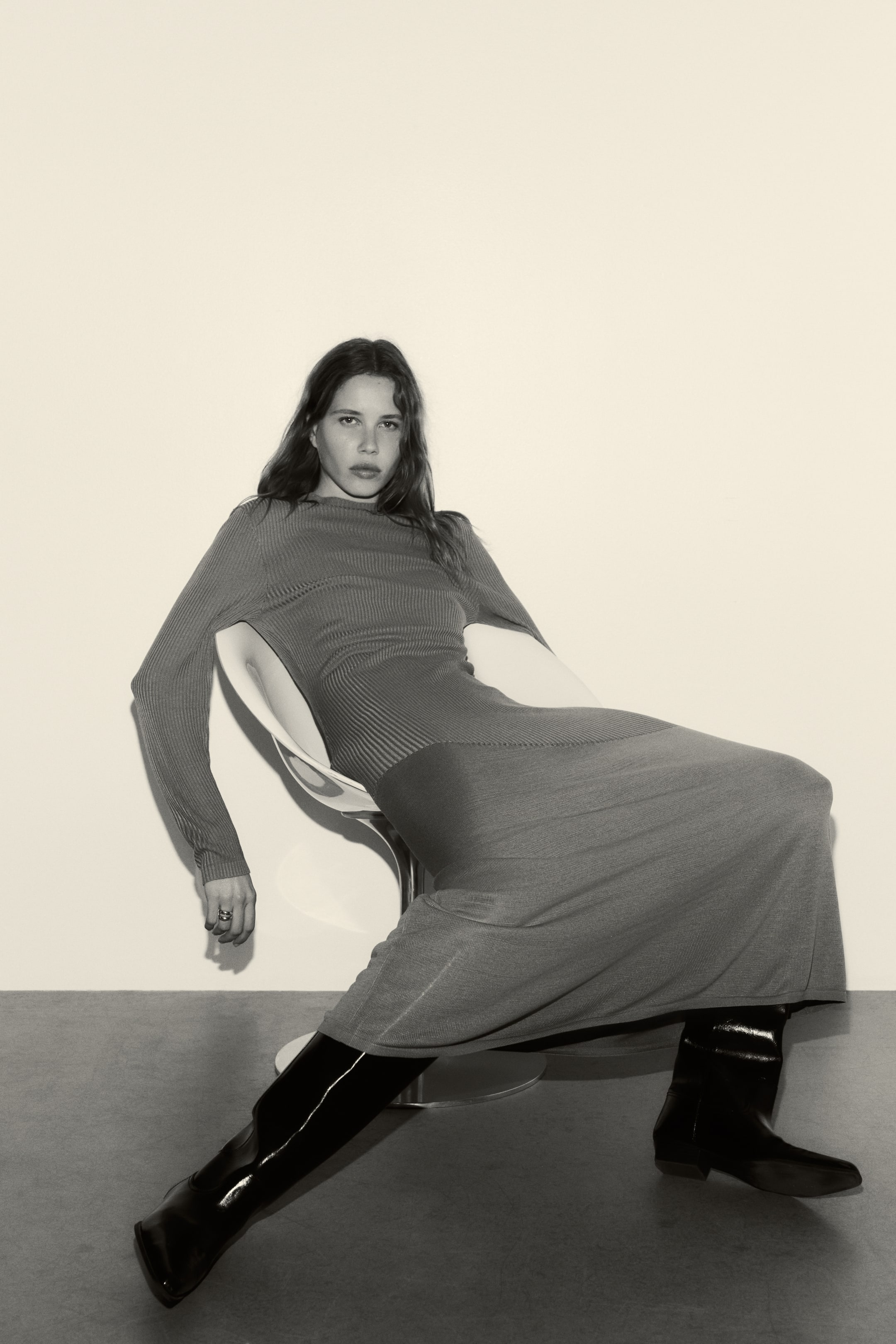 View larger image: Rib-knit dress - Dark beige - Ladies | H&M IN 3